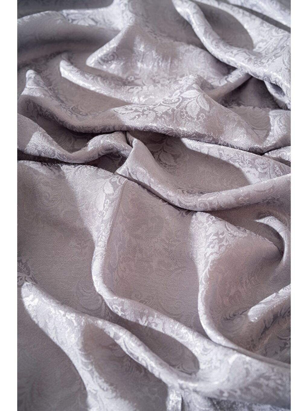 Gri Kadın Rhiza Modal Floş Şal-1