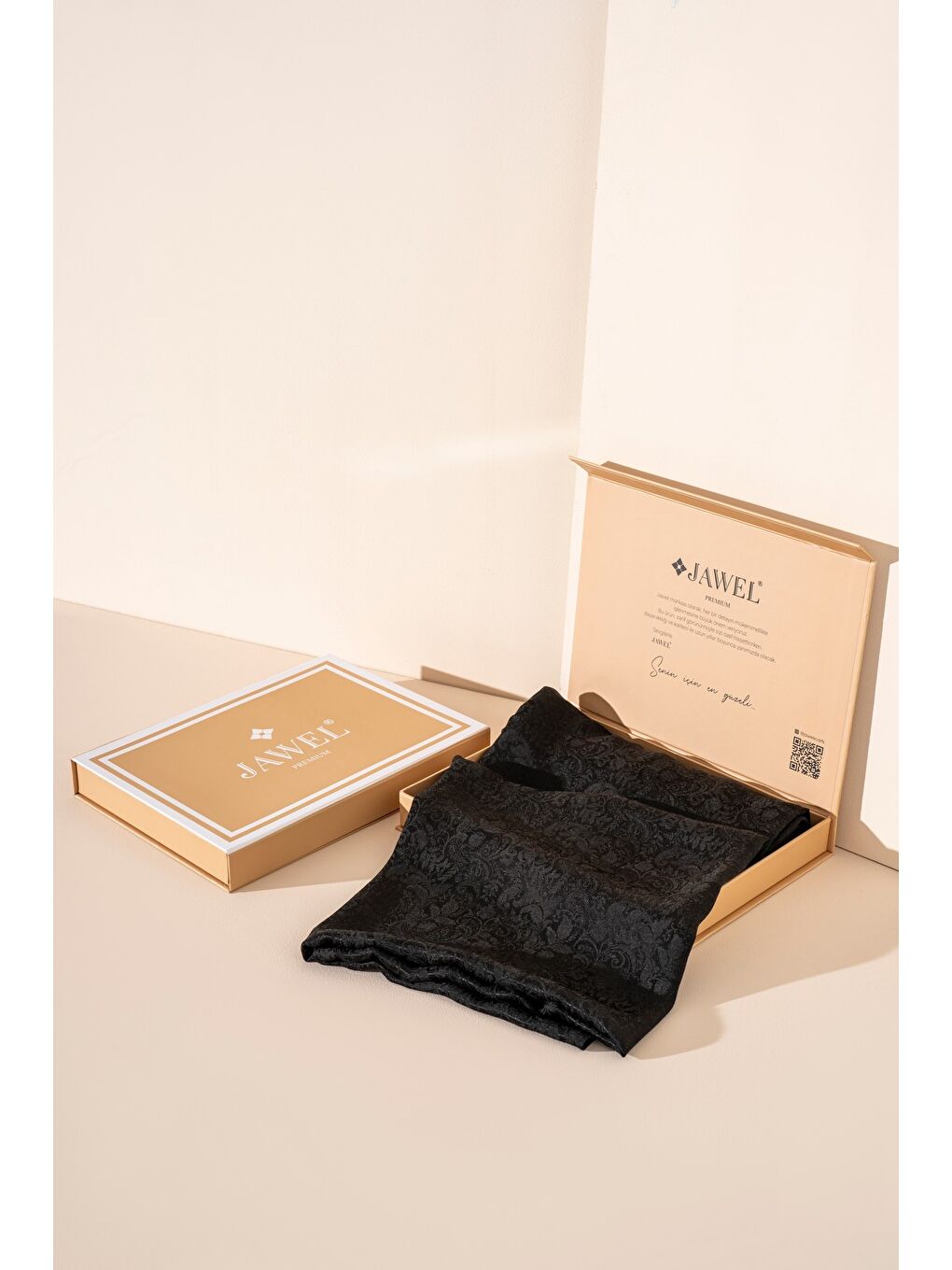 Siyah Kadın Rhiza Modal Floş Şal-2