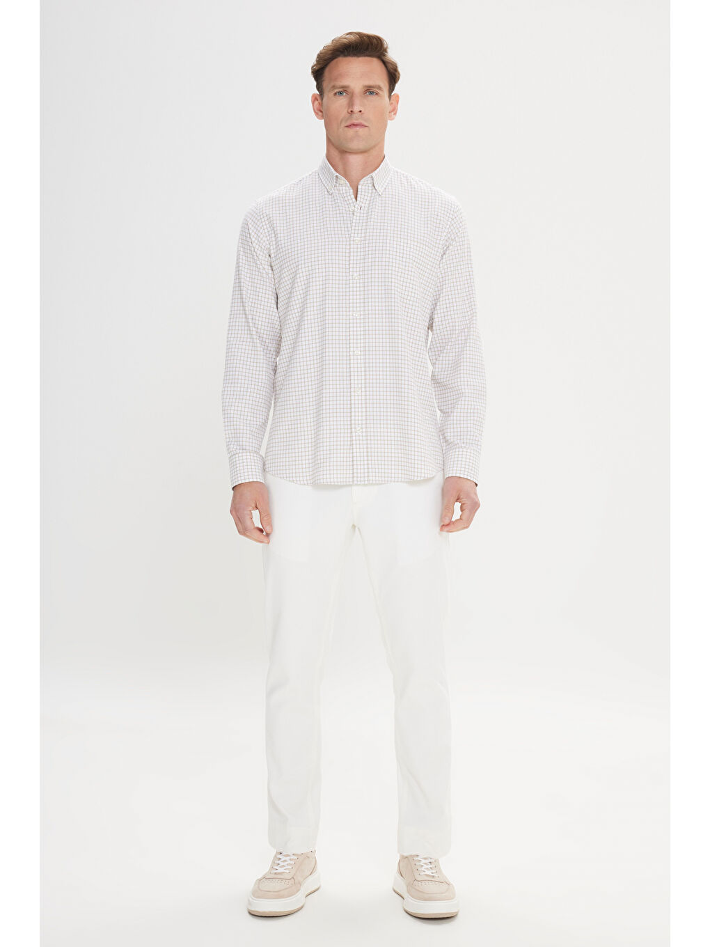 Erkek Beyaz-Bej Kolay Ütülenebilir Slim Fit Dar Kesim Düğme Yaka Gofre Desenli Gömlek-1