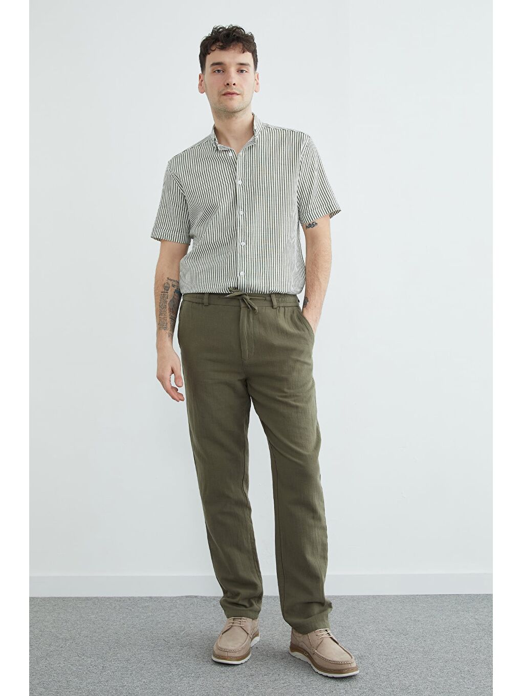 Haki Beli Lastikli Müslin Kumaş Pantolon-3