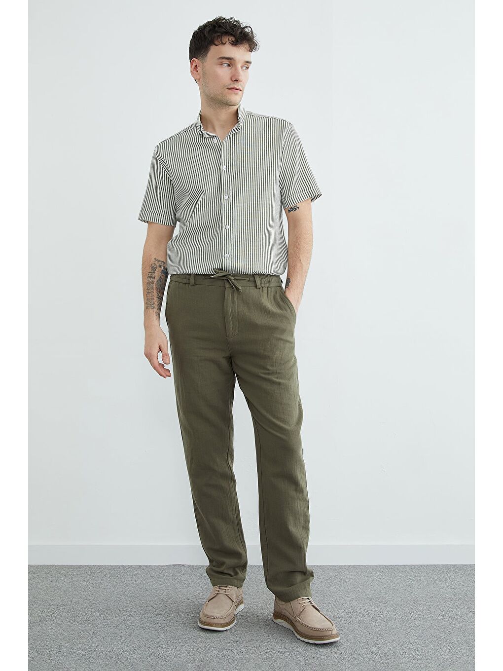 Haki Beli Lastikli Müslin Kumaş Pantolon-4