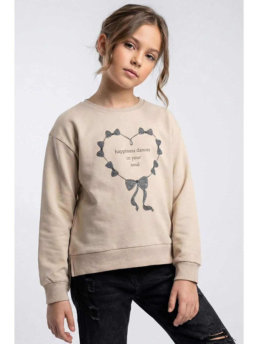 Kız Çocuk Sweatshirt Simli Kurdeleli Kalp Baskılı Bej (9-14 Yaş)