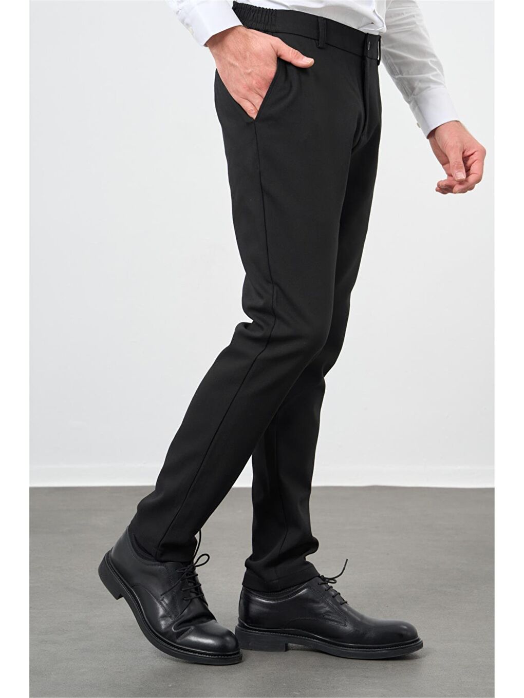 Siyah Pamuklu Lastikli Yandan Cepli Casual Slim Fit Jogger Pantolon 1003245101-1