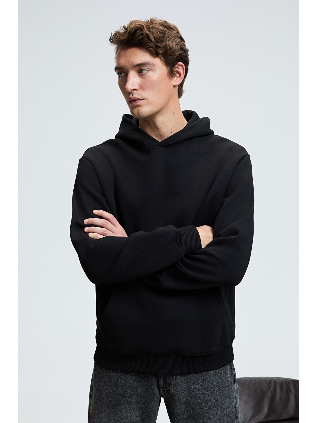 Amos Erkek Yumuşak Kumaşlı 3 İplik Oversize Kapüşonlu Kanguru Cepli Siyah Sweatshirt-3