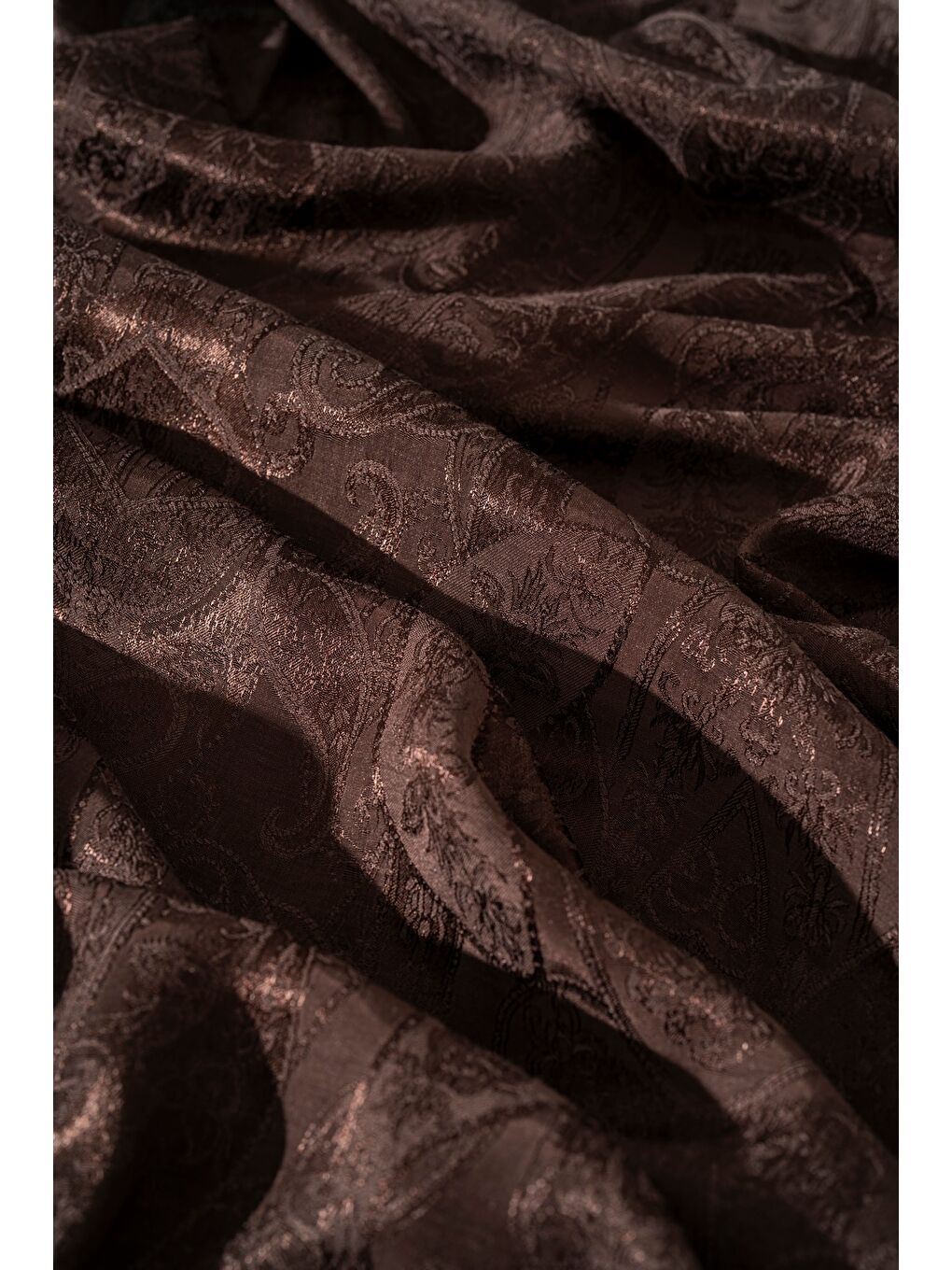 Kahverengi Kadın Pirsus Modal Floş Şal-1