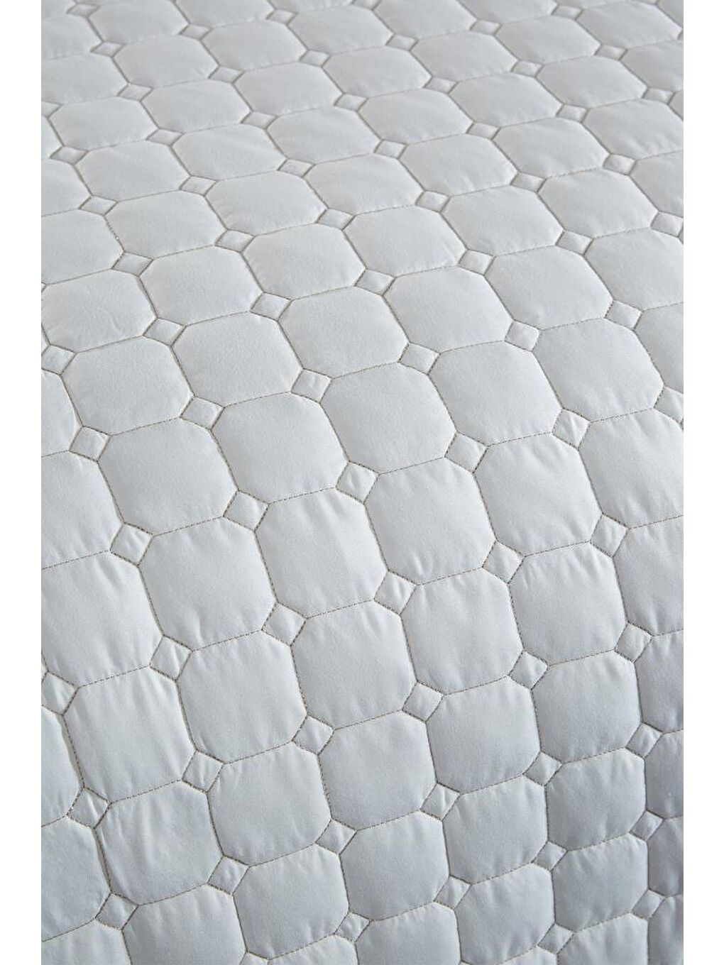 Ekru Estiva Tek Kişilik Yatak Örtüsü Krem-2