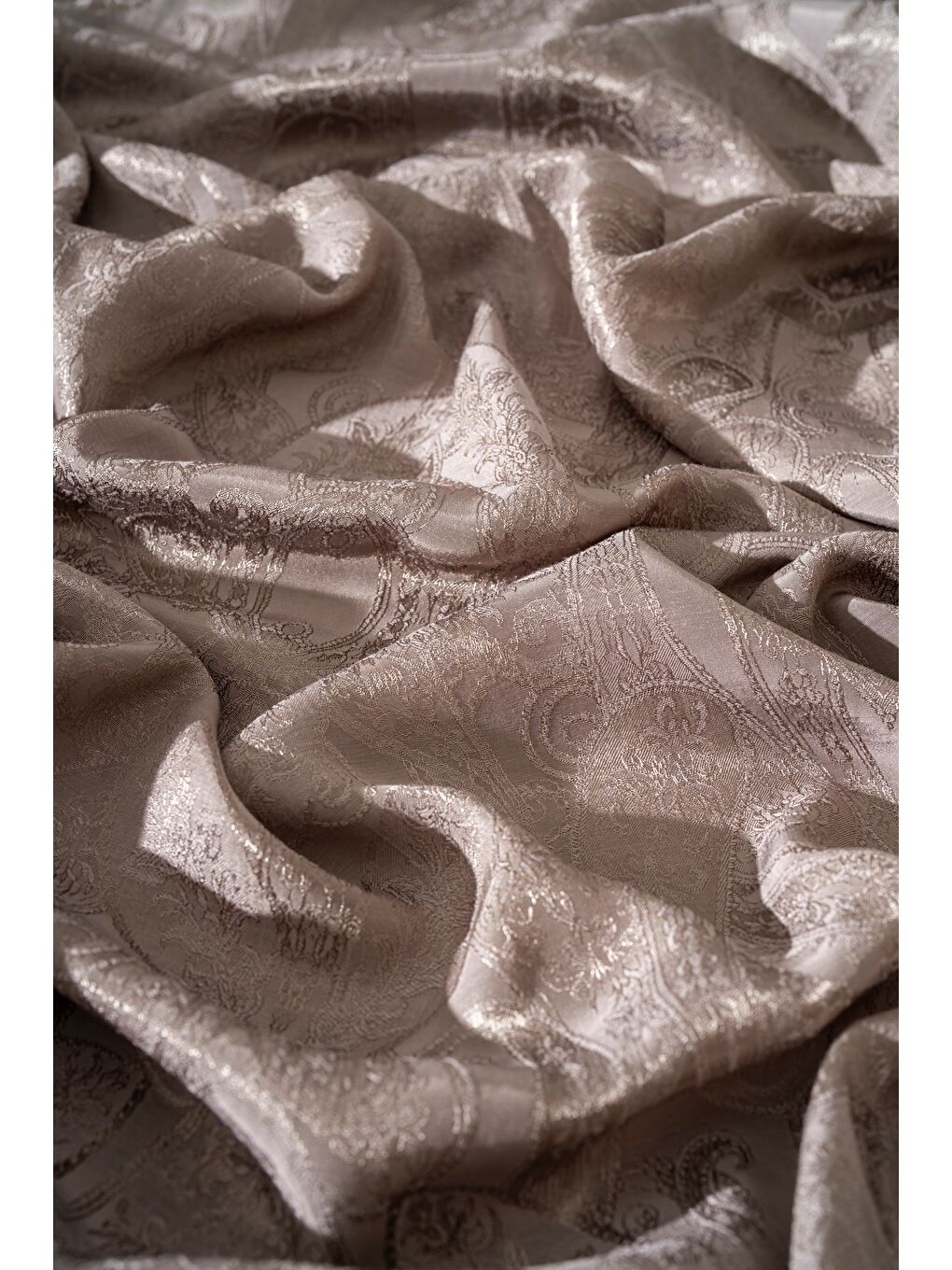 Kahverengi Kadın Pirsus Modal Floş Şal-1