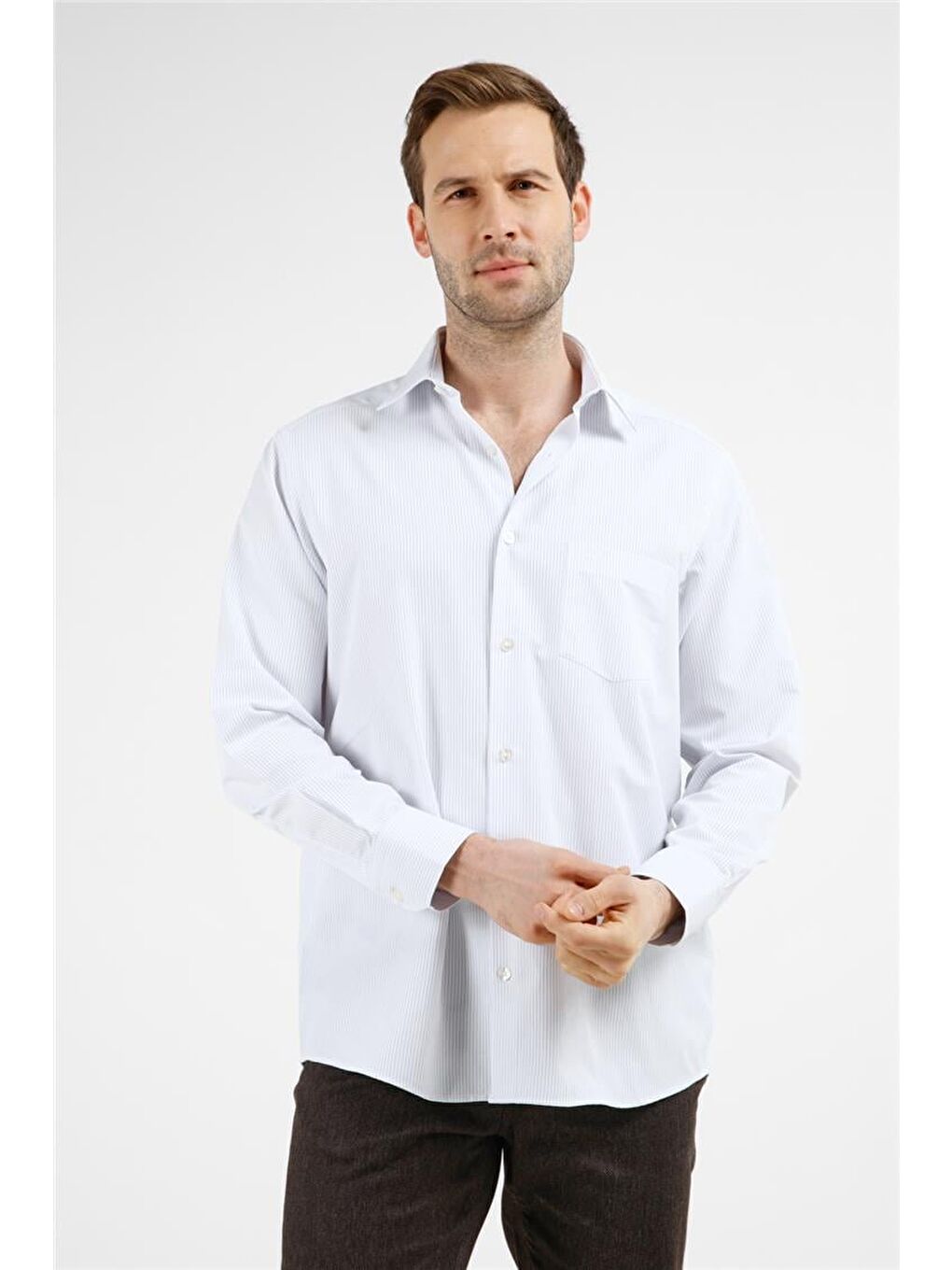 Beyaz - Mavi Çizgili Desen Sert Yaka Uzun Kol Cepli Comfort Fit Pamuklu Gömlek 1004255278-2