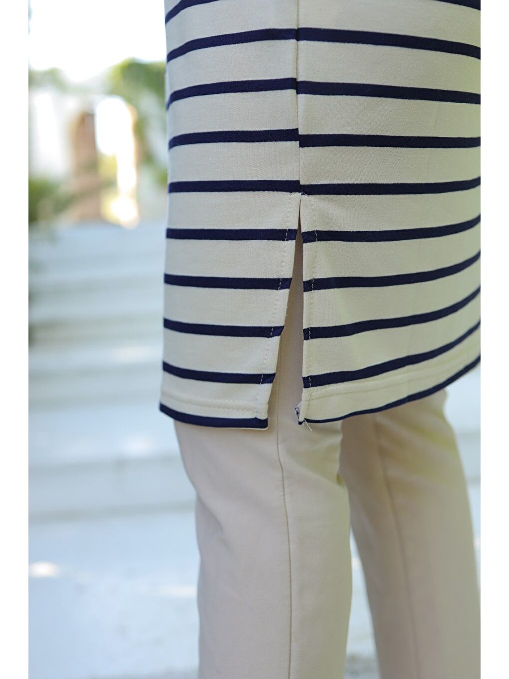 Kadın Bisiklet Yaka Çizgili Armalı Tunik - 26564 Lacivert - 26564-6