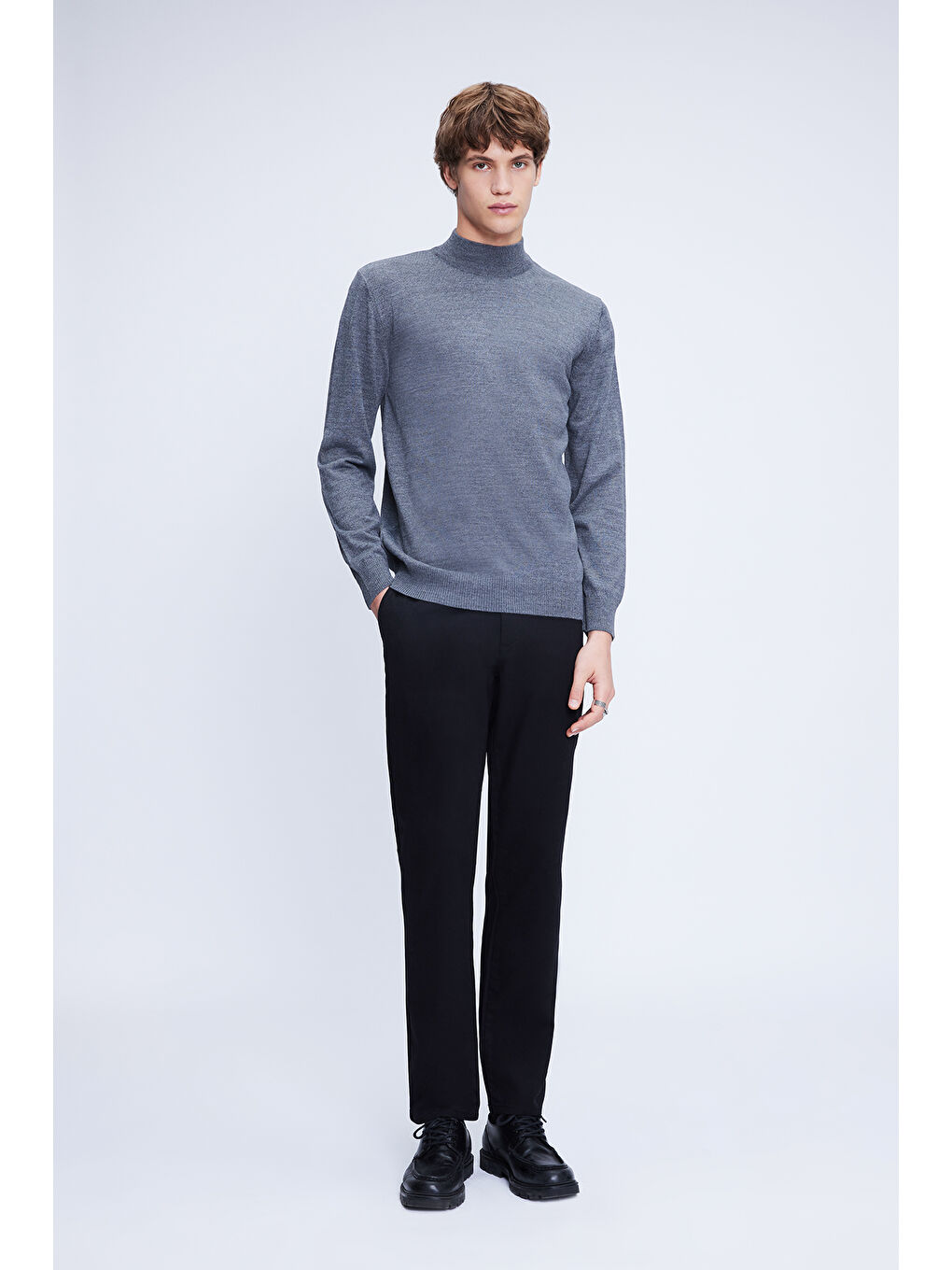 Gri Regular Fit Düz Yarım Balıkçı Yaka Yünlü Triko Kazak-1