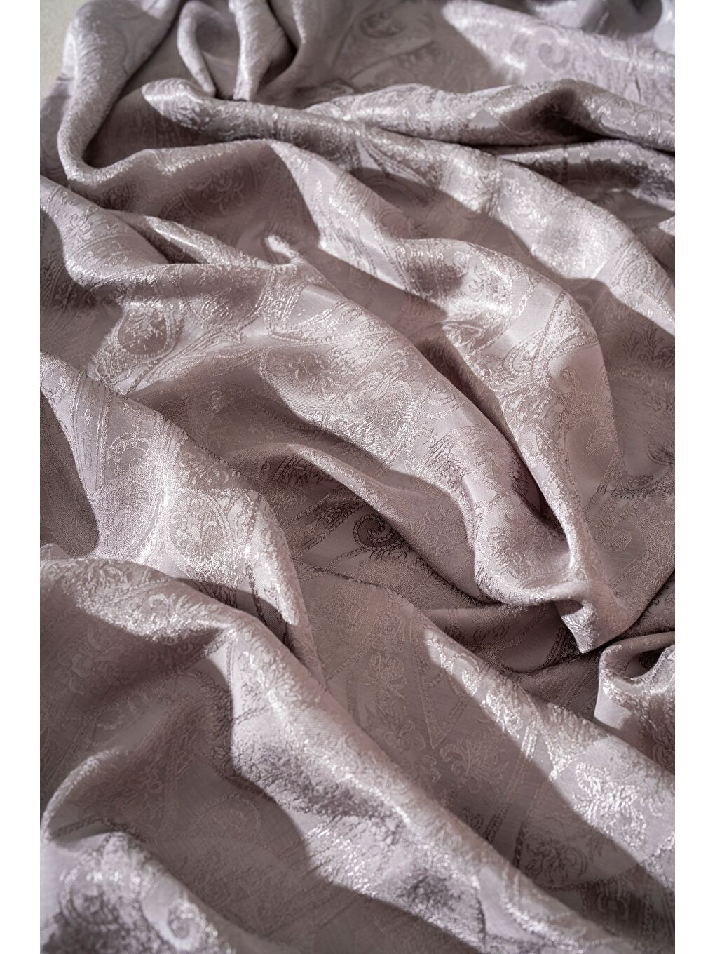 Bej Kadın Pirsus Modal Floş Şal-1