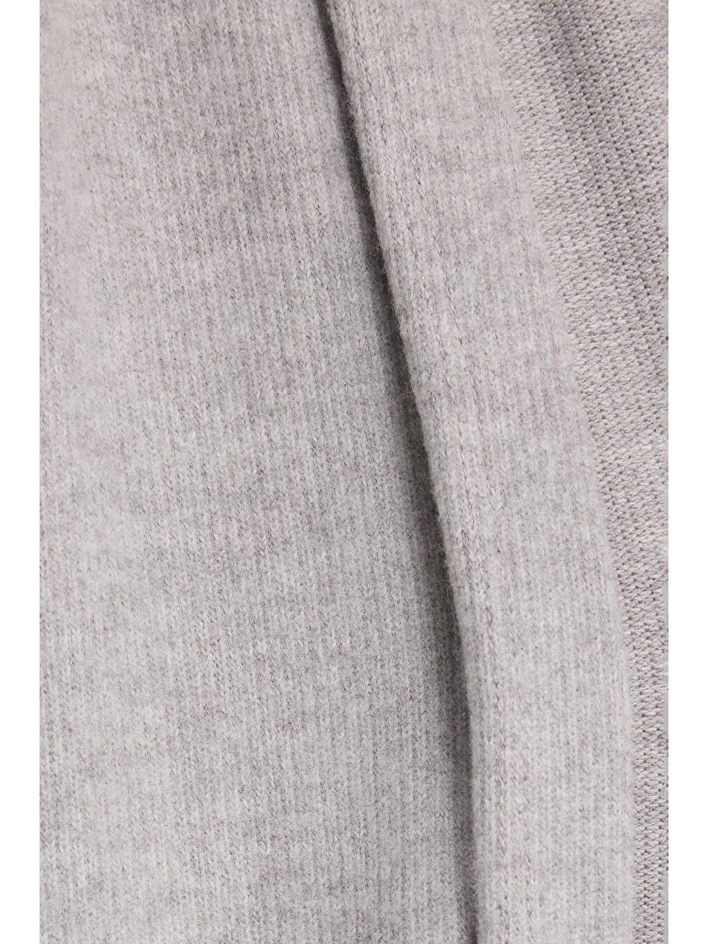 Kadın Relax Fit Rahat Kesim Uzun Triko Gri Hırka-5