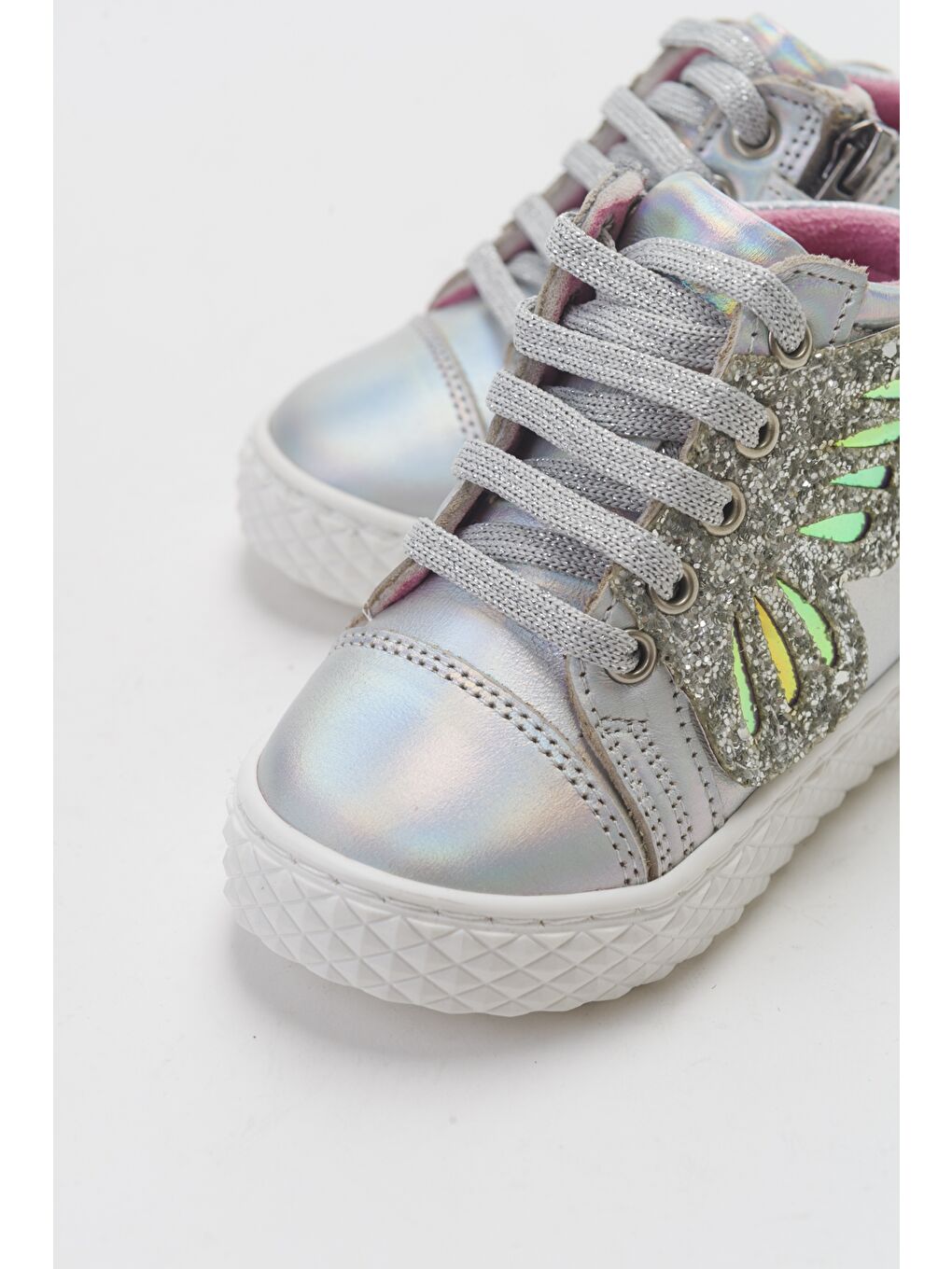 Gri Kız Çocuk Gümüş Hakiki Deri Suya Dayanıklı Anatomik İlk Adım Bot-1