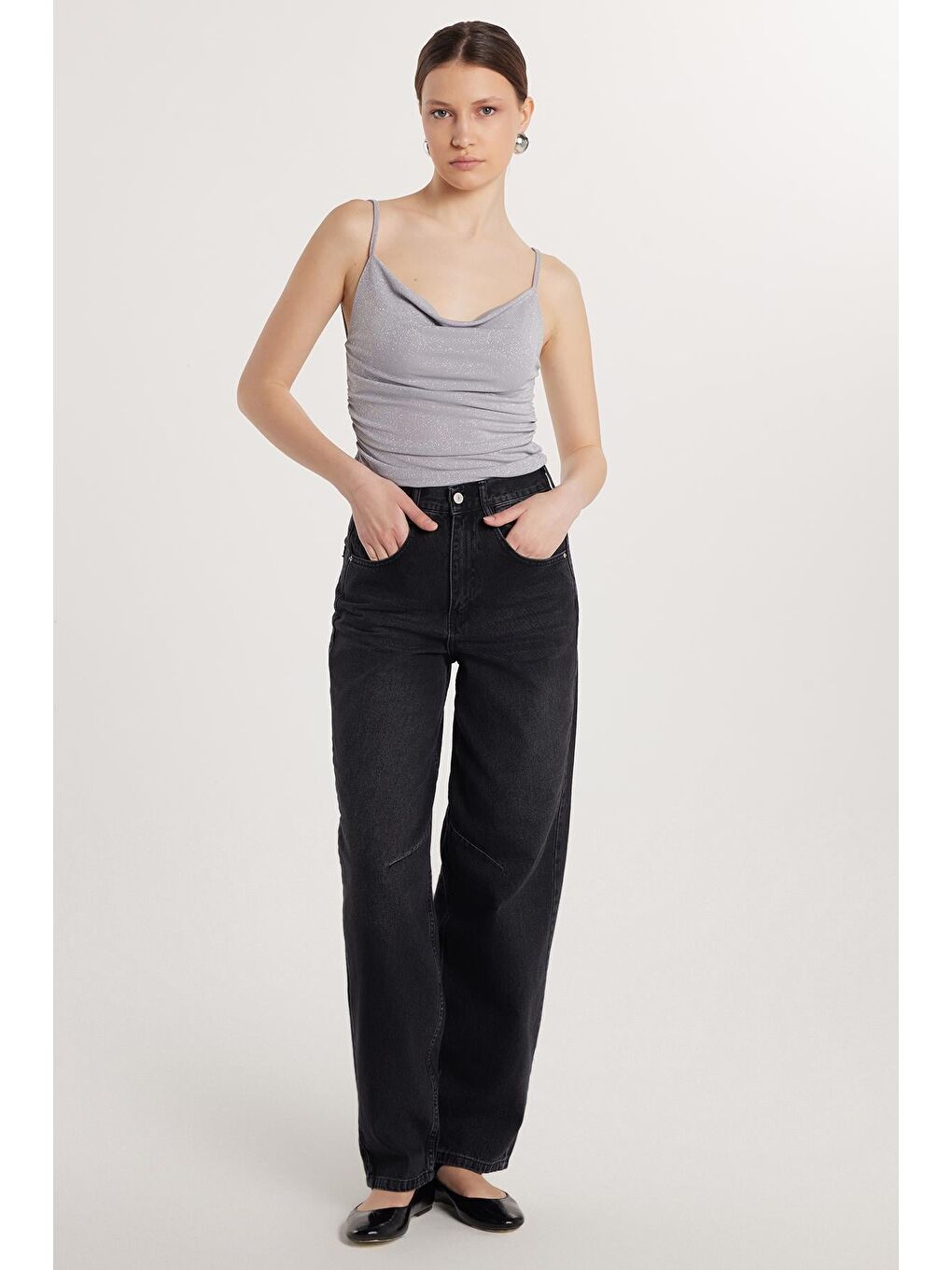 Gri Kadın Regular Fit Tokalı Geniş Paça Baggy Jean Jean Füme Pantolon-3