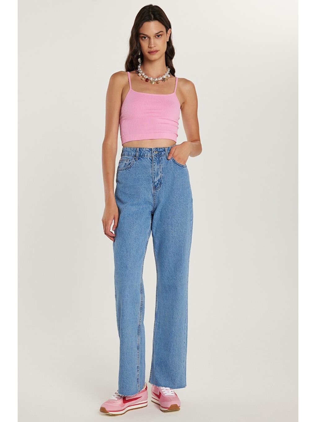 Kadın Regular Fit Cepli Geniş Paça Mavi Jean Jean Pantolon-3