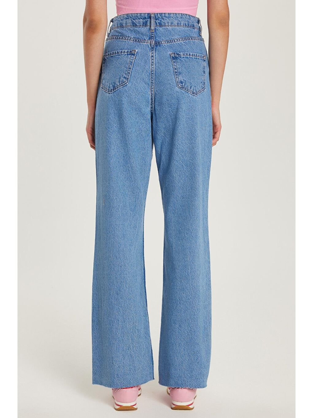 Kadın Regular Fit Cepli Geniş Paça Mavi Jean Jean Pantolon-4