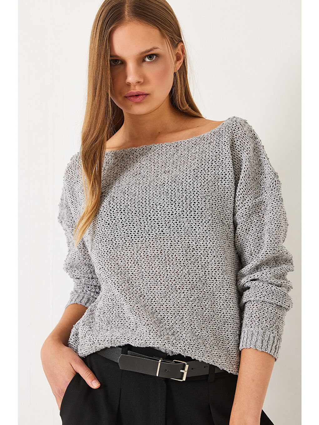 Gri Kadın Kayık Yaka File Detay Ajurlu Triko Bluz-4