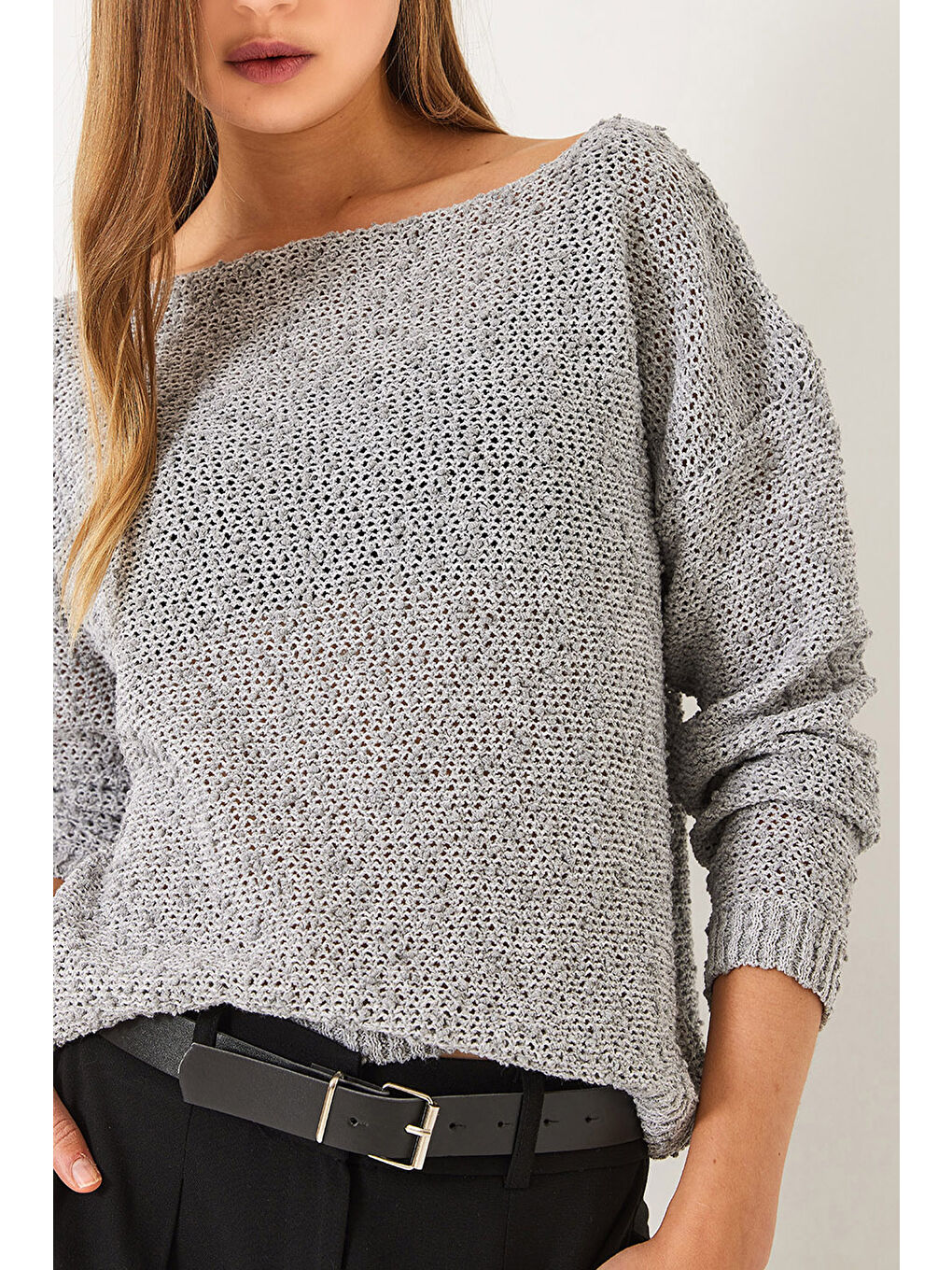 Gri Kadın Kayık Yaka File Detay Ajurlu Triko Bluz-5