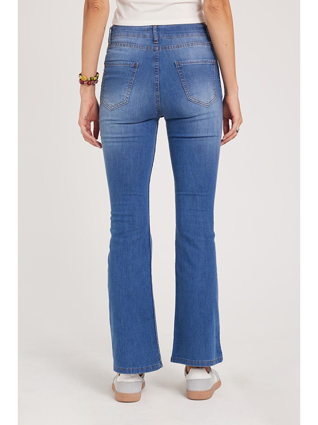 Kadın Regular Fit Klasik Kesim Pamuklu İspanyol Paça Lacivert Jean Jean Pantolon-6