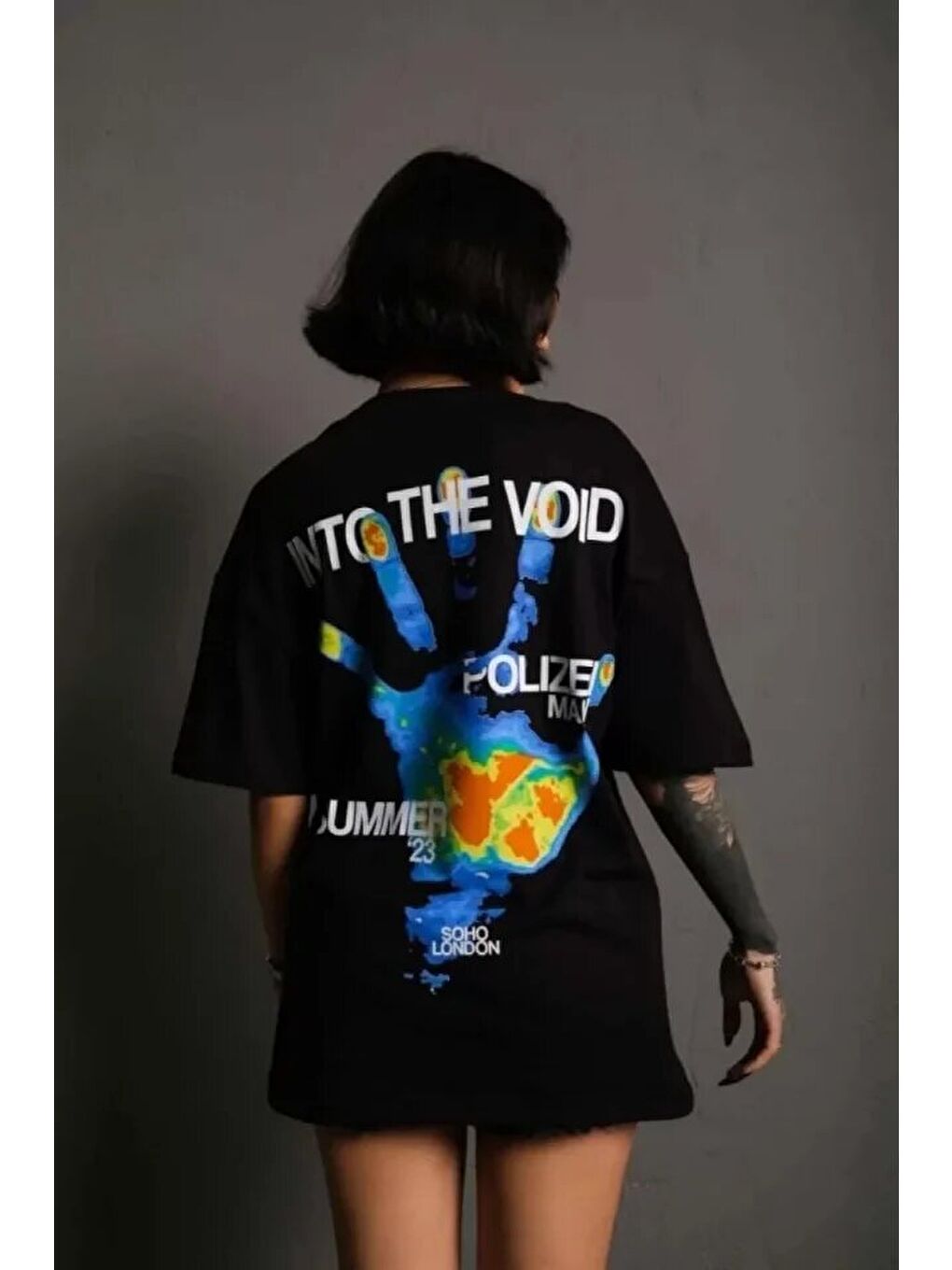 Unisex Bisiklet Yaka Baskılı Oversize T-Shirt - Siyah-1