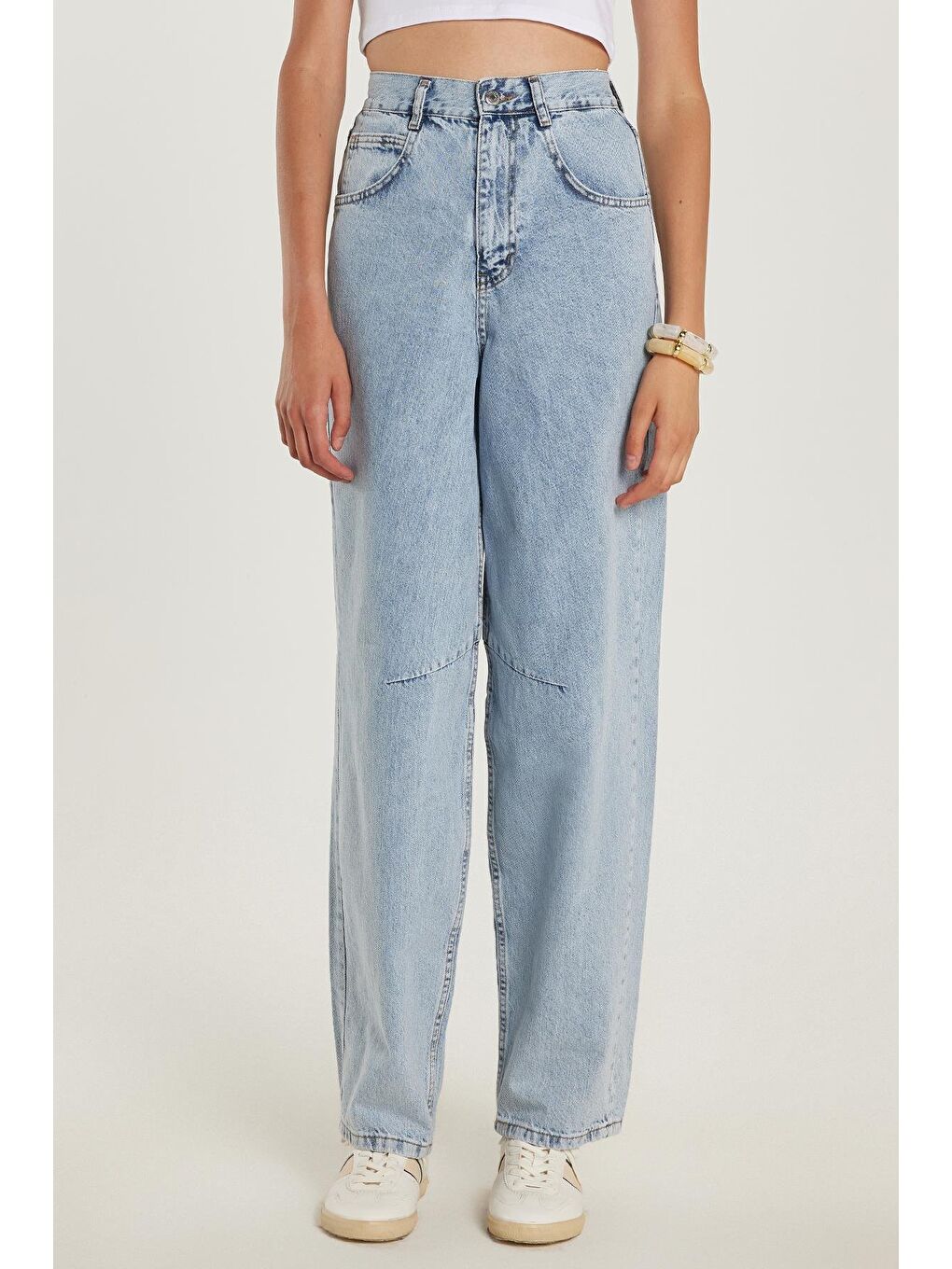 Kadın Regular Fit Tokalı Geniş Paça Baggy Mavi Jean Jean Pantolon