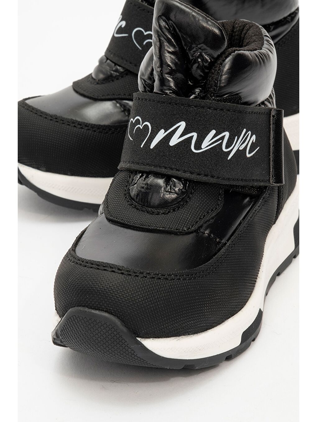 Kız Çocuk Siyah Suni Deri Suya Dayanıklı Anatomik Günlük Bot-1