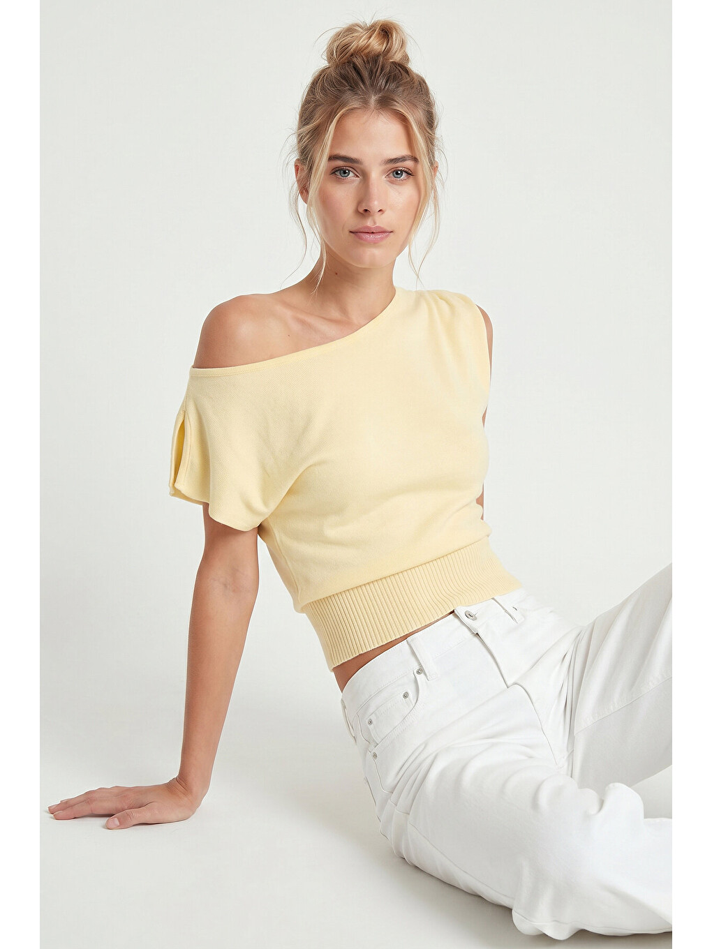 Sarı Kayık Yaka Bluz SARI LUB0359