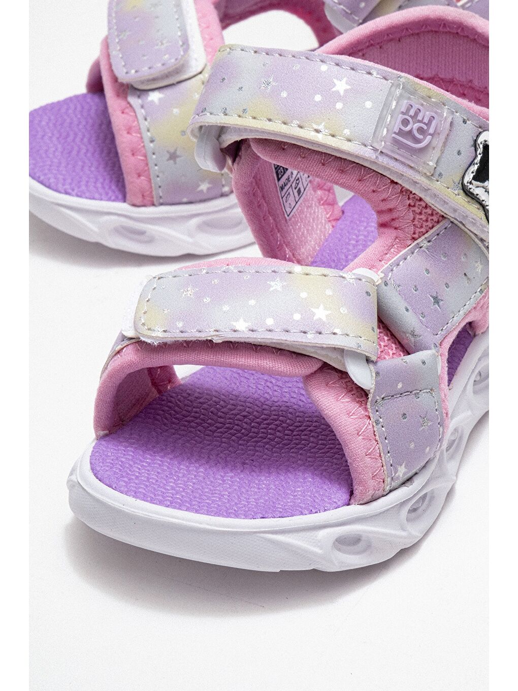 Kız Çocuk Pembe Işıklı Anatomik Hafif Günlük Sandalet-1