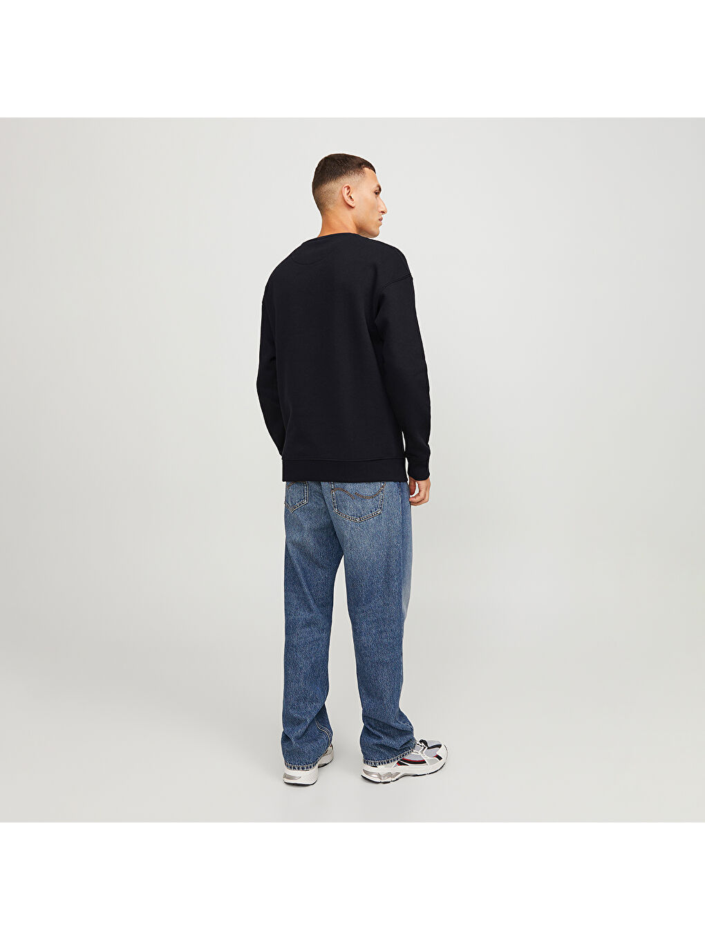 Star Basic Erkek Siyah Bisiklet Yaka Sweatshirt-2