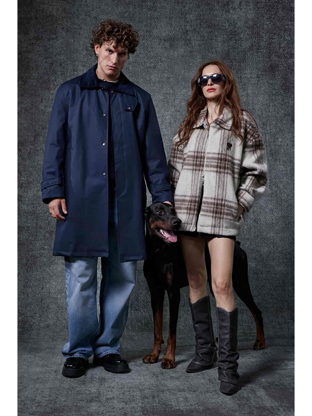 Erkek Relax Fit Kadife Yaka Detaylı Uzun Trençkot Lacivert-6