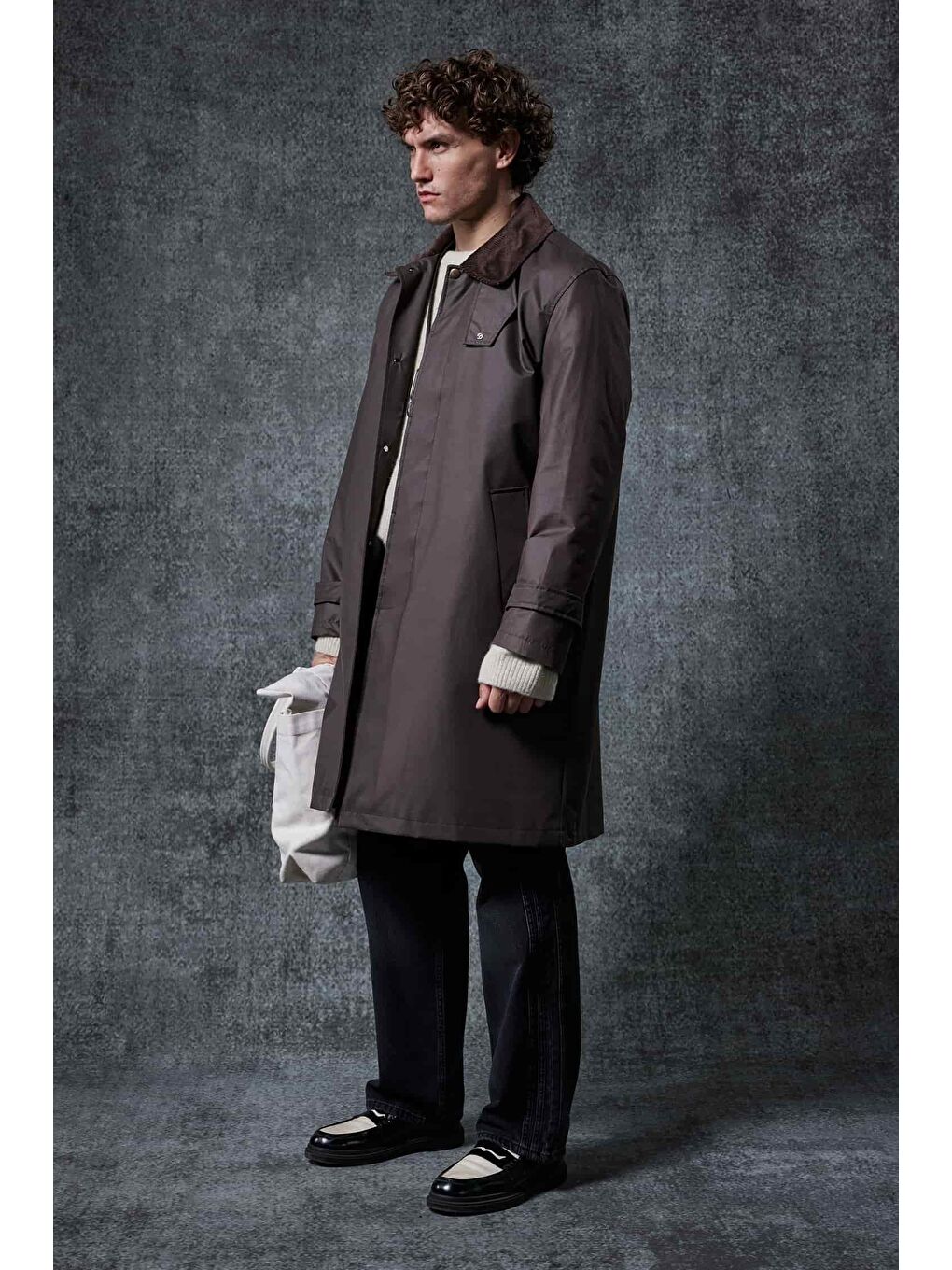 Erkek Relax Fit Kadife Yaka Detaylı Uzun Trençkot Haki Yeşil-1