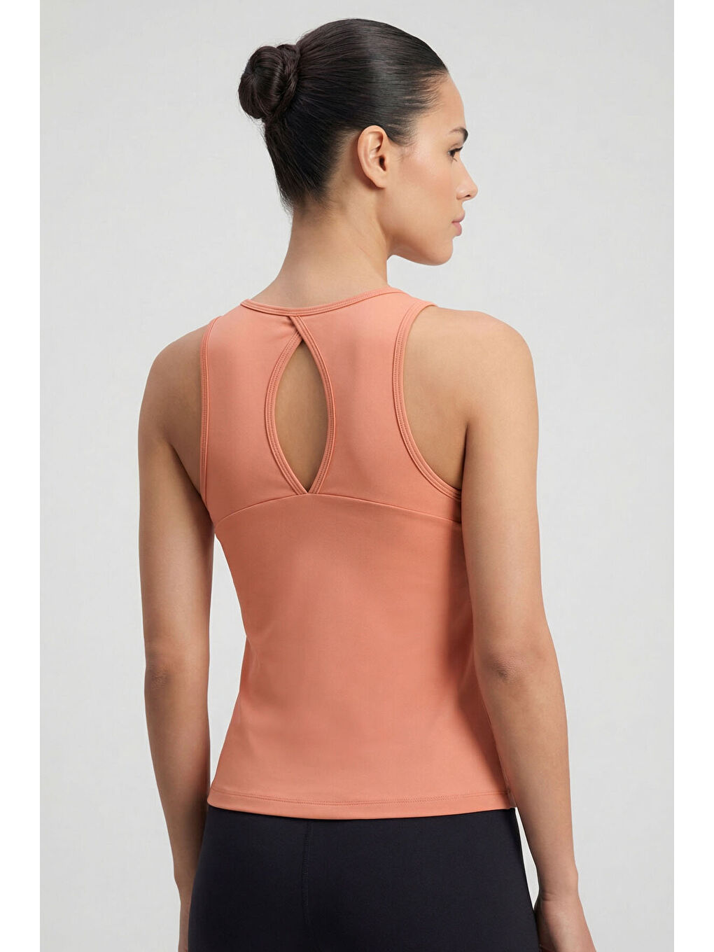 Mercan Standart Fit Çapraz Sırt Detaylı Kadın Spor Atlet - 97296-4