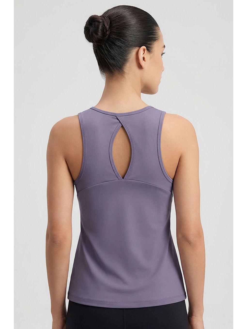 Mor Eflatun Standart Fit Çapraz Sırt Detaylı Kadın Spor Atlet - 97296-4