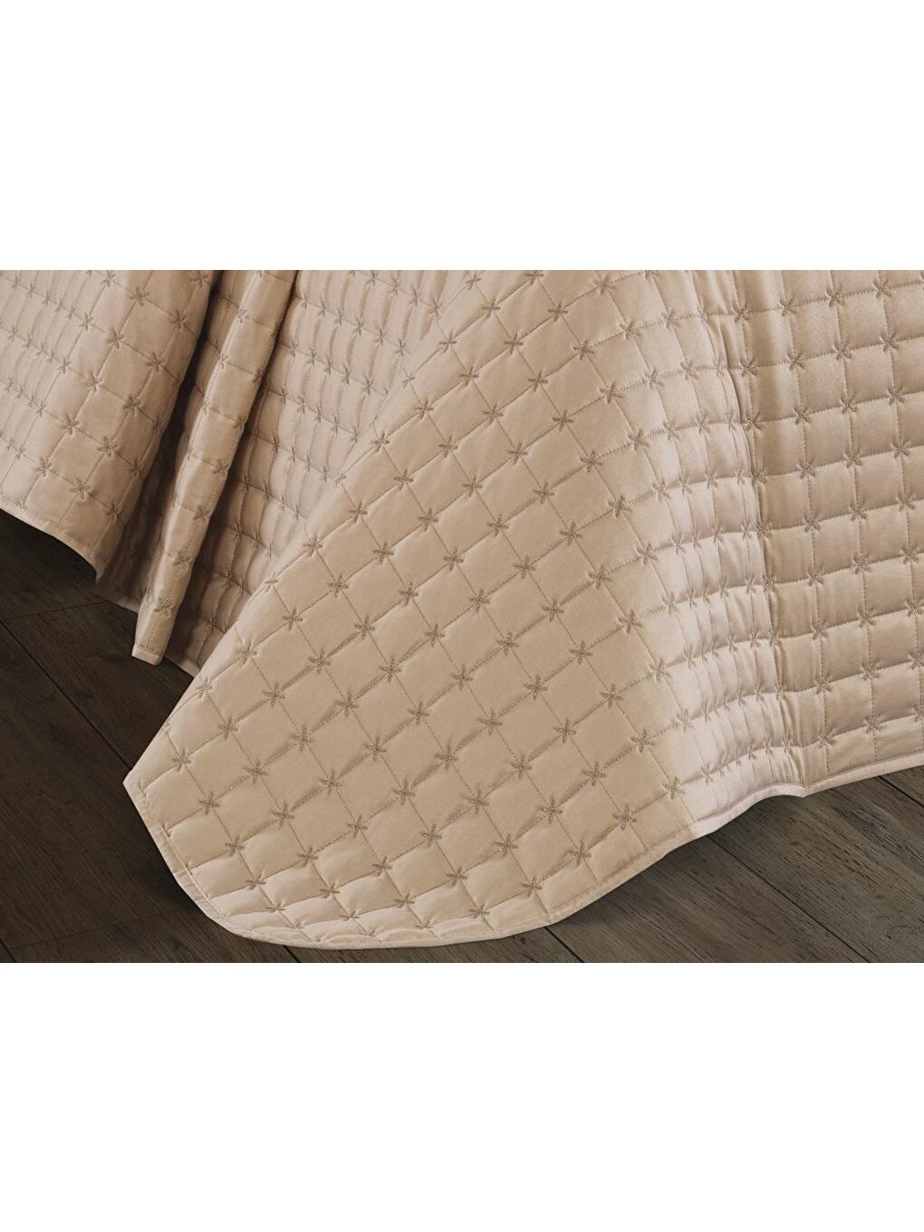 Kahverengi Yıldız Çift Kişilik Kapitoneli Yatak Örtüsü Cappucino-2