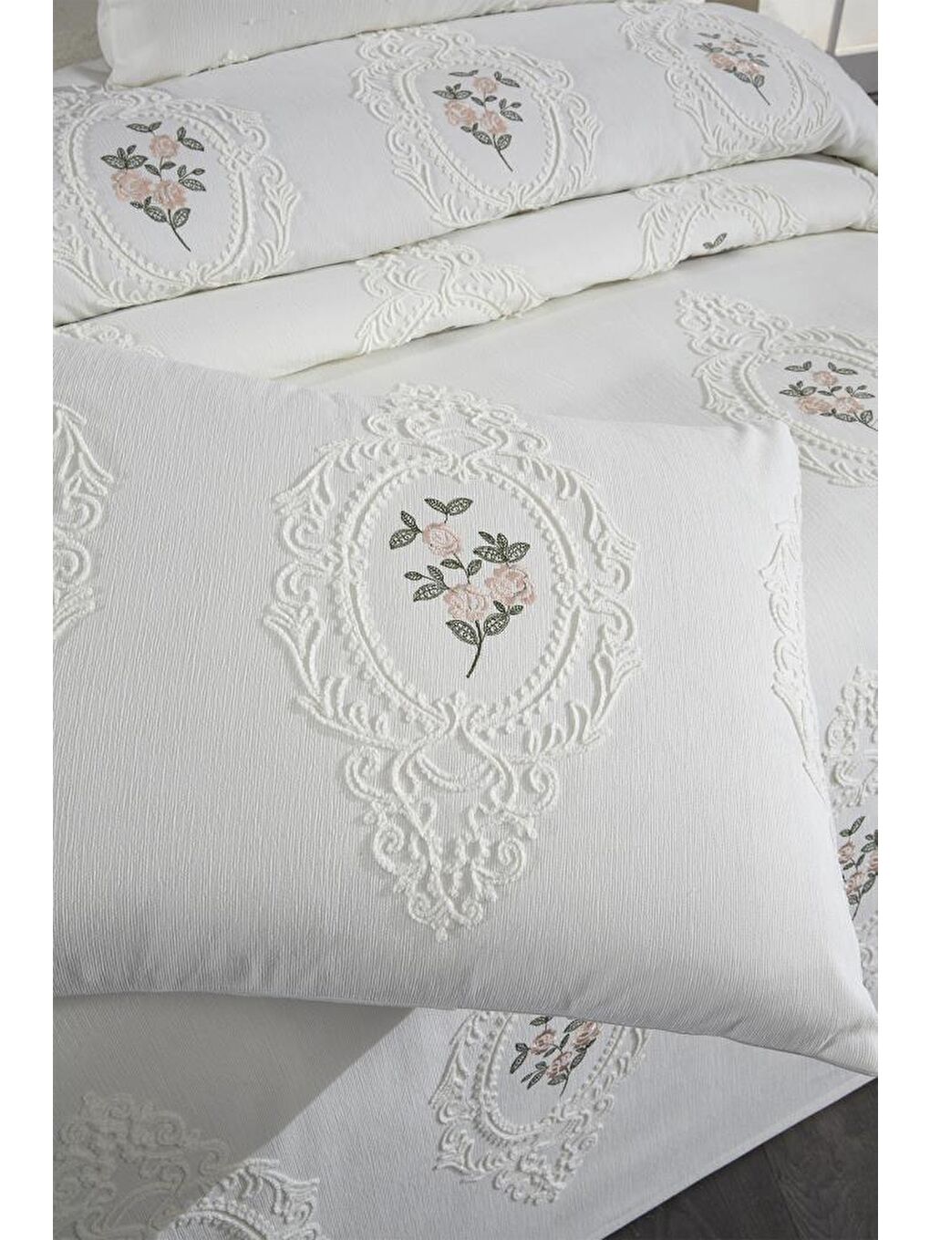 Ekru Gardenlove Nakışlı Şönil 3 Parça Çift Kişilik Yatak Örtüsü Krem-4