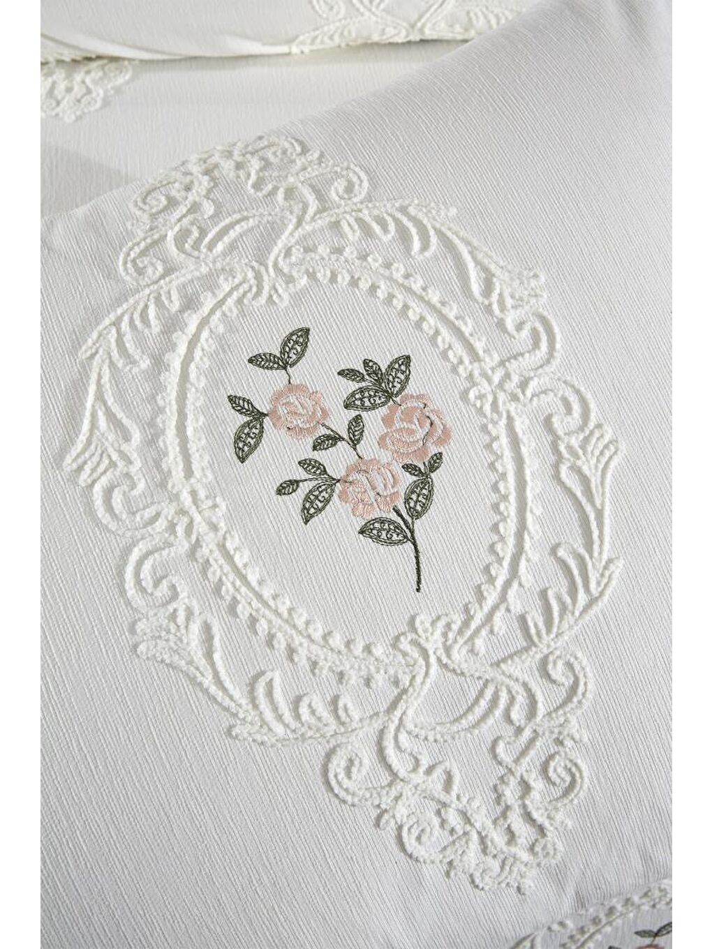 Ekru Gardenlove Nakışlı Şönil 3 Parça Çift Kişilik Yatak Örtüsü Krem-5