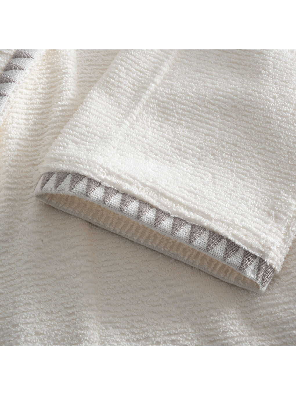 Bej Tria Aile Bornoz Seti 10 Parça %100 Pamuk Jakarlı Vizon-Krem M/L-3