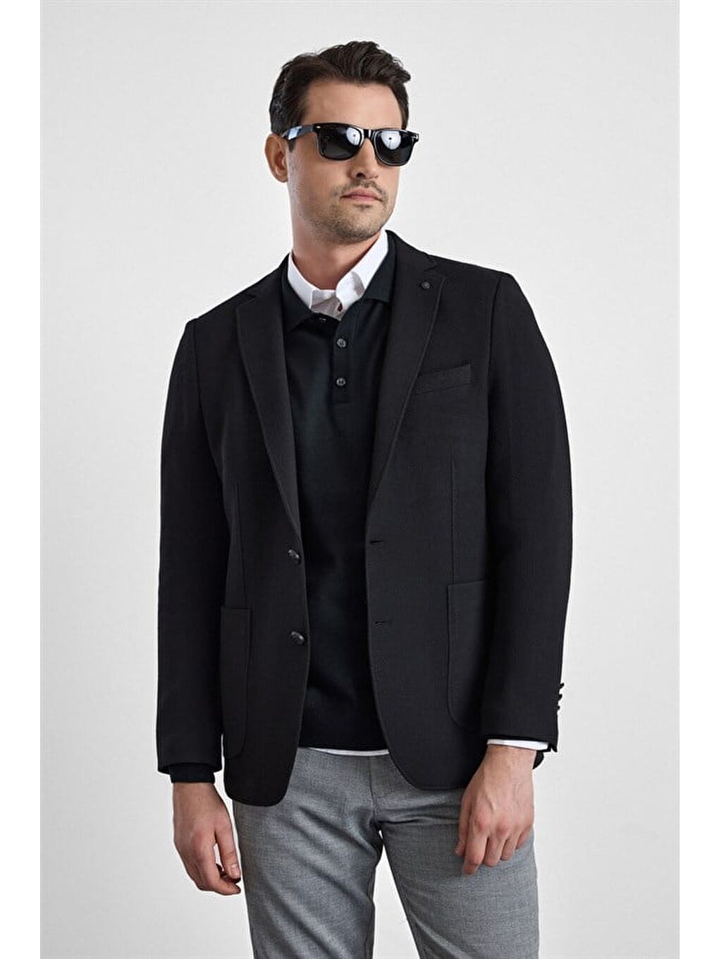 Siyah Slim Sivri Yaka Torba Cep 6 Drop Klasik Ceket-2