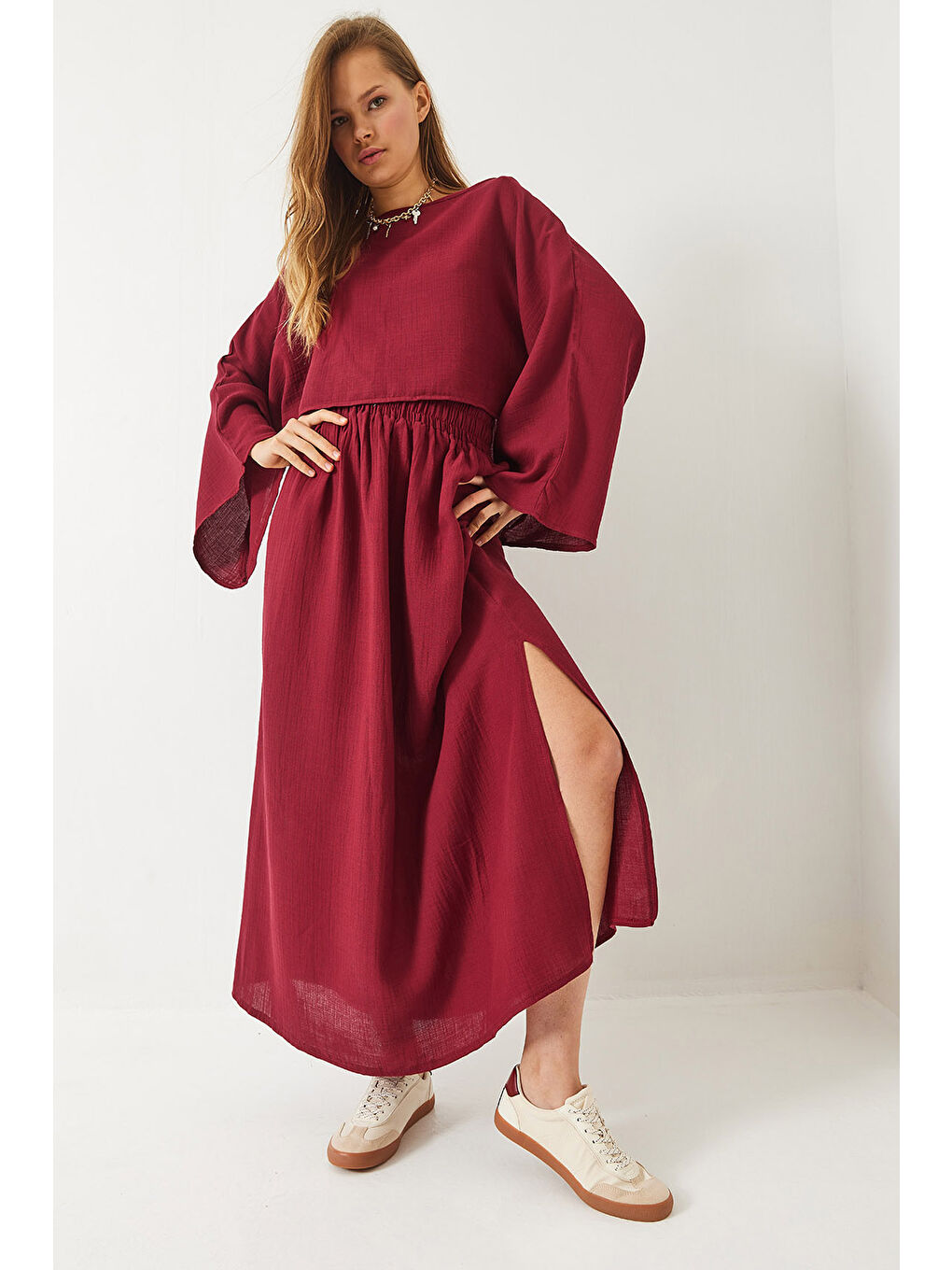 Bordo Kadın Yarasa Kol Croplu Beli Lastikli Yırtmaç Detay Etekli Müslin Takım-3