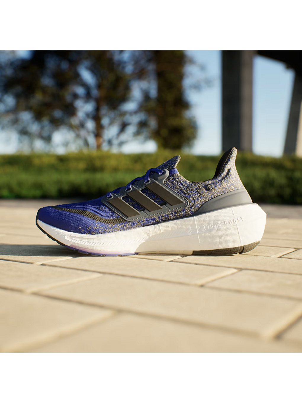 Lacivert Ultraboost Light Erkek Koşu Ayakkabısı-1
