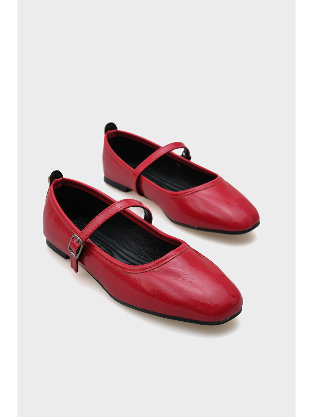 Kırmızı Hanna Trend Kadın Babet-1