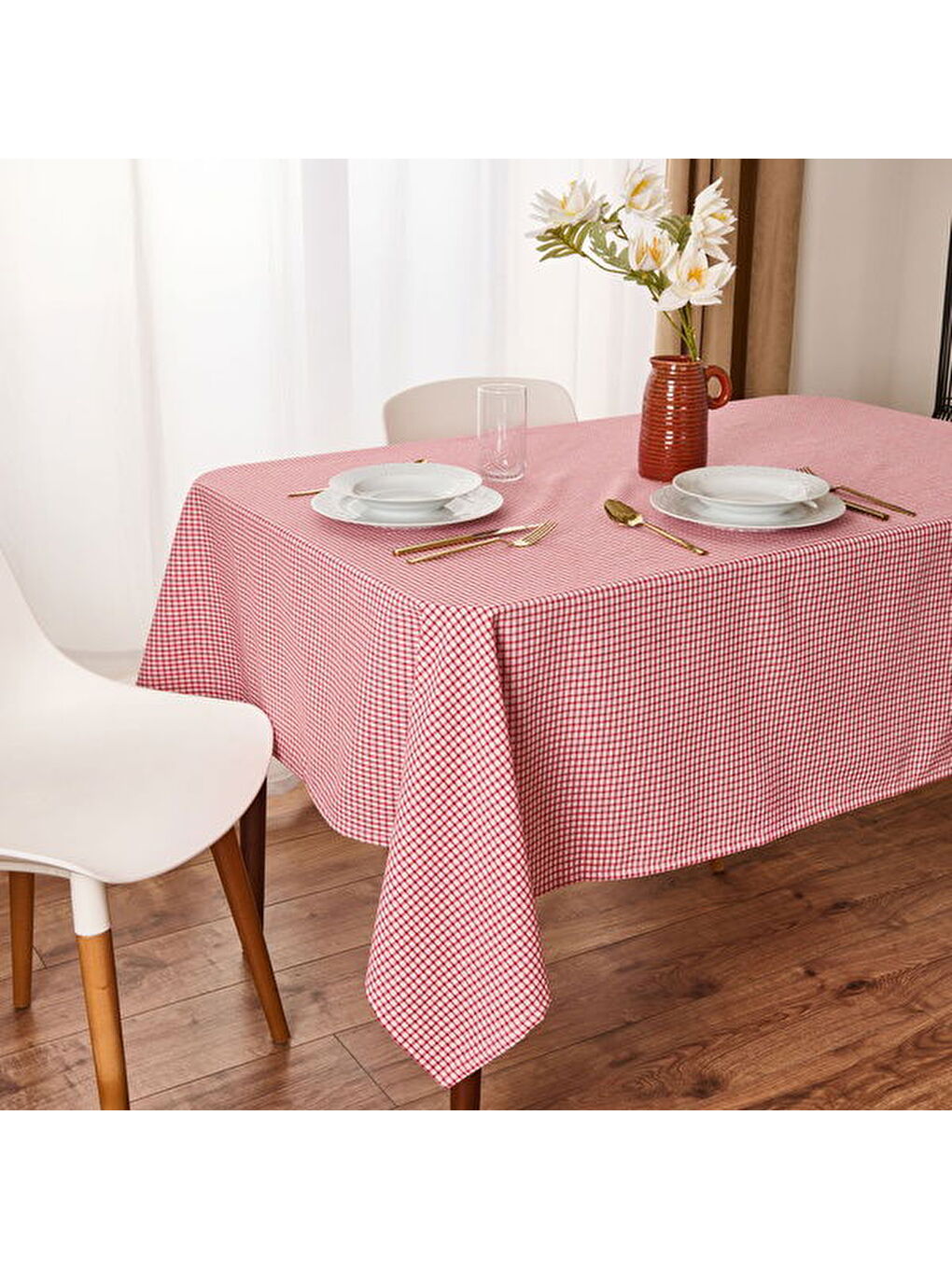 Soft Pötikareli Masa Örtüsü - Kırmızı - 140x200 cm