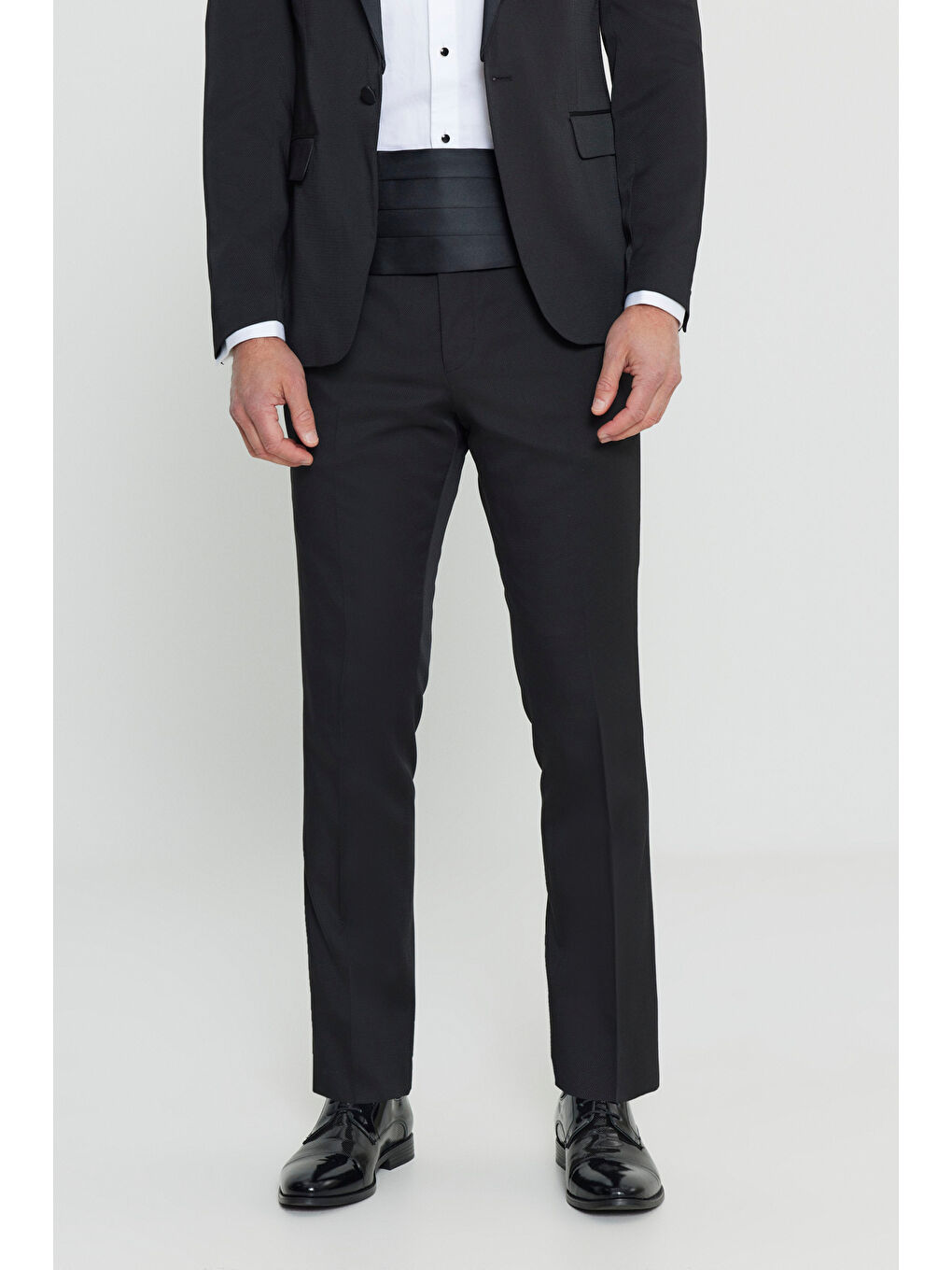 Erkek Siyah Slim Fit Dar Kesim Çıkma Şal Yaka Armürlü Damatlık Smokin Takımı-8