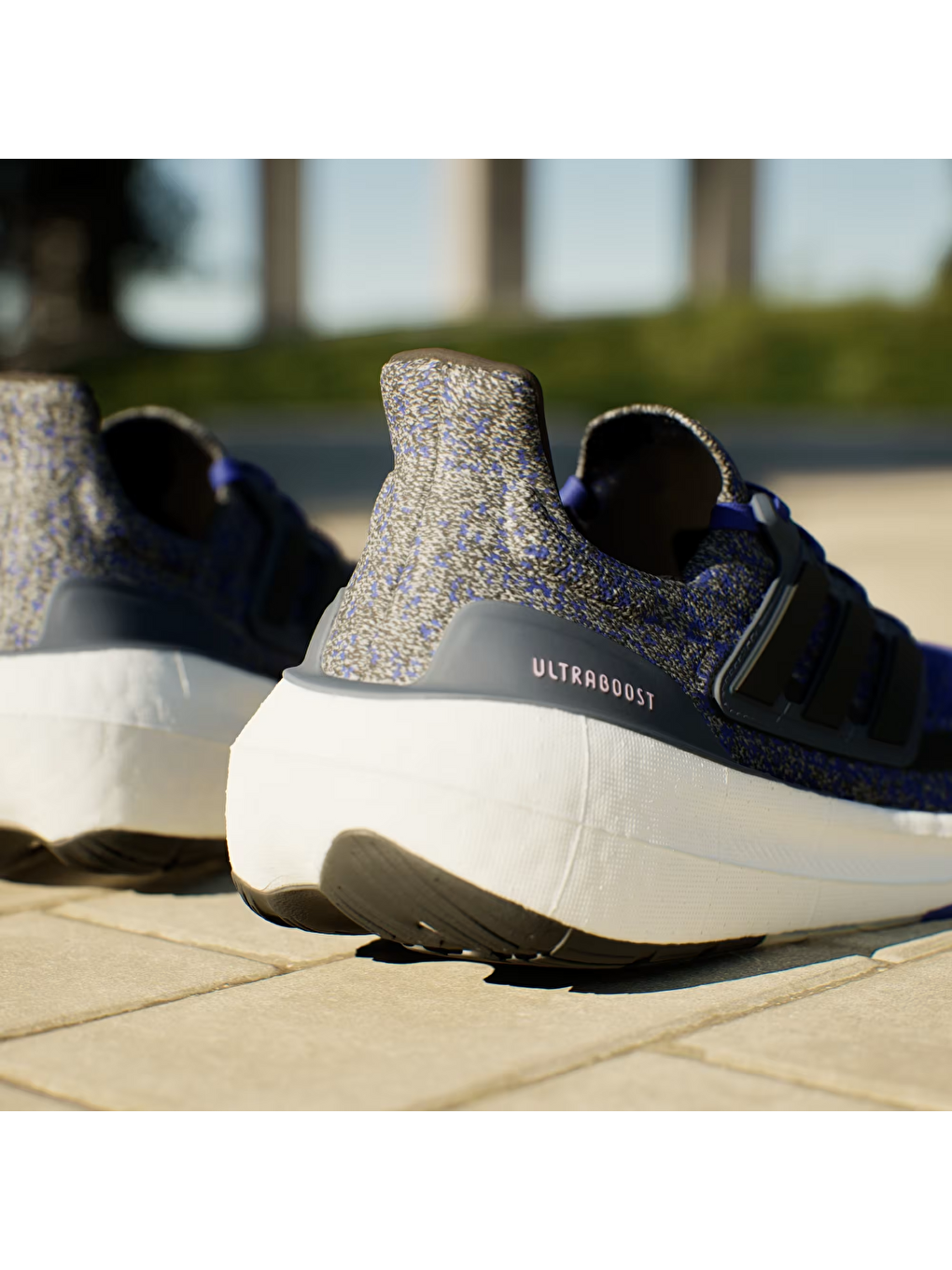 Lacivert Ultraboost Light Erkek Koşu Ayakkabısı-3