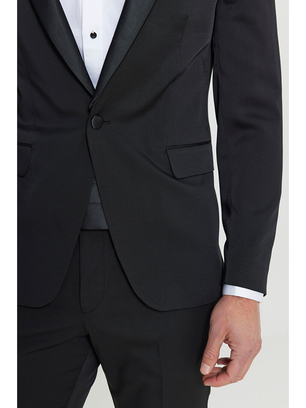 Erkek Siyah Slim Fit Dar Kesim Çıkma Şal Yaka Armürlü Damatlık Smokin Takımı-9