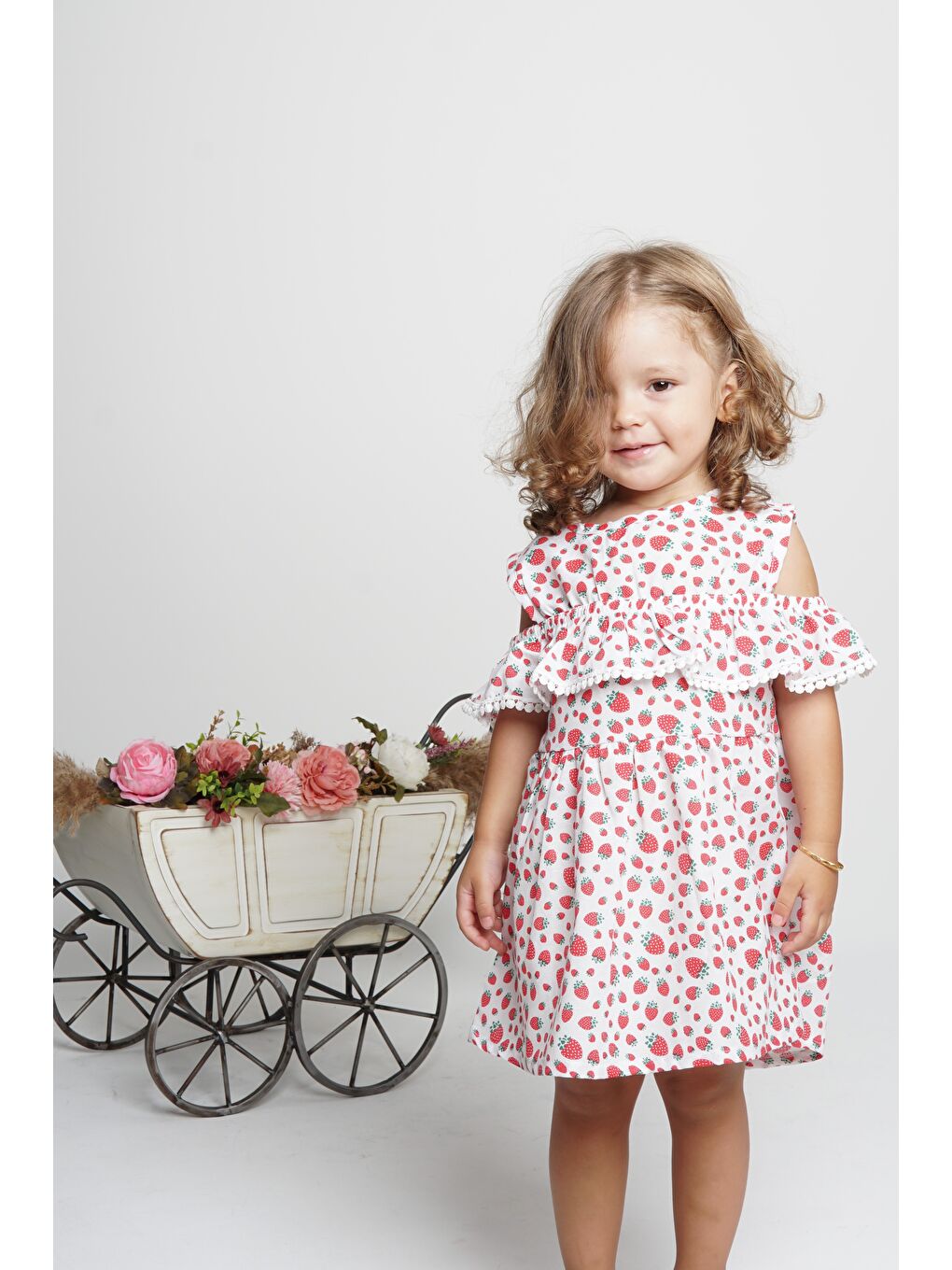 Kırmızı Meyve Baskılı Pamuklu Terikoton Kol Fisto Detay Kız Çocuk Yazlık Elbise MNK0406-2