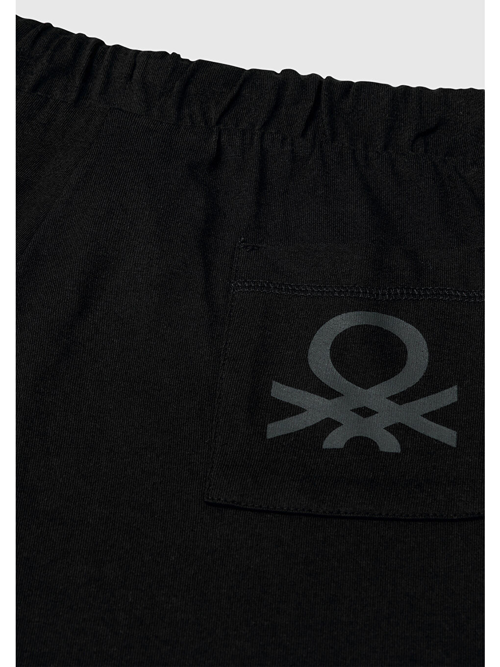 Erkek Çocuk Siyah Arka Cebi Logo Baskılı Beli İpli Şort-2