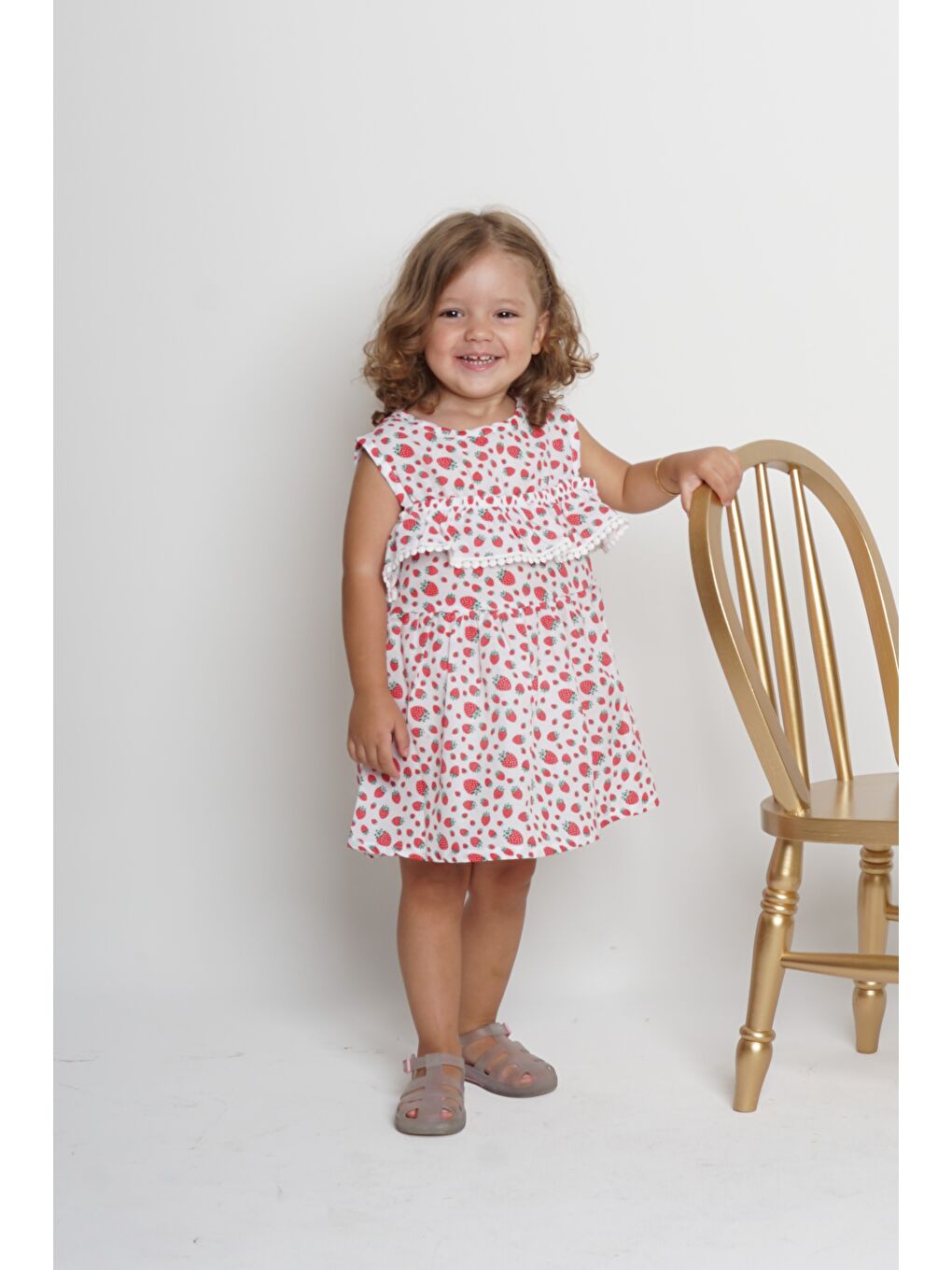 Kırmızı Meyve Baskılı Pamuklu Terikoton Kol Fisto Detay Kız Çocuk Yazlık Elbise MNK0406-7