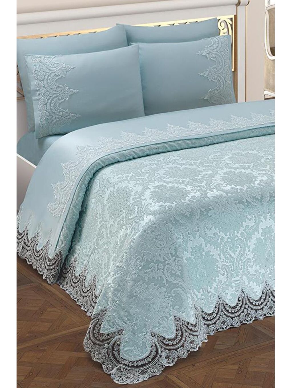 Fransız Güpürlü Çeyizlik Pike Takımı Queen Su Yeşili