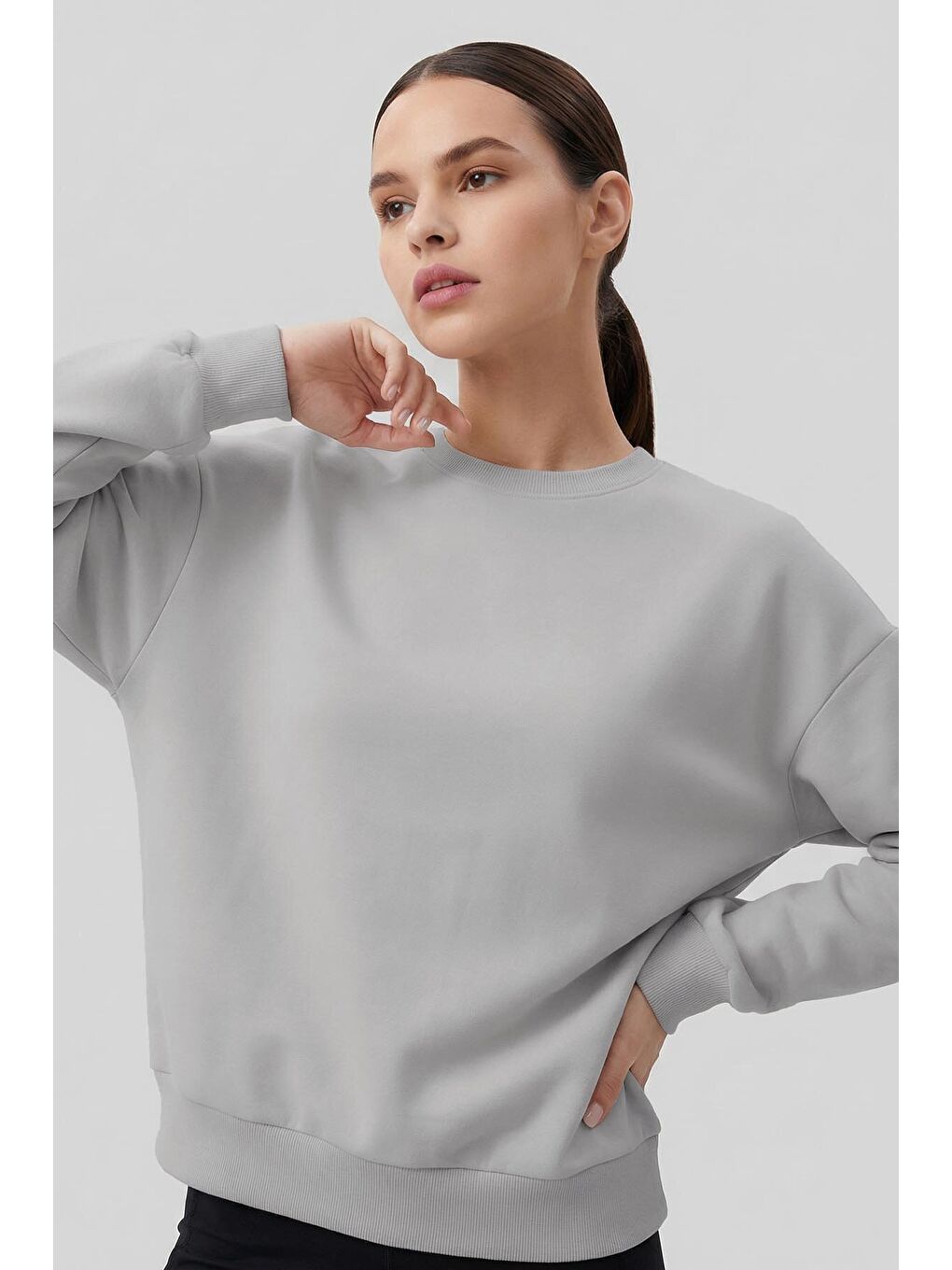 Bej Taş Basic O Yaka Oversize Kadın Sweatshirt - 97053-2
